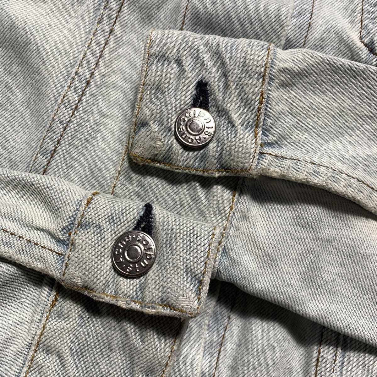 Acne Studios Acne Studios Blå Konst Denim Jacket Light Blue Size US S / EU 44-46 / 1 - 4 Thumbnail