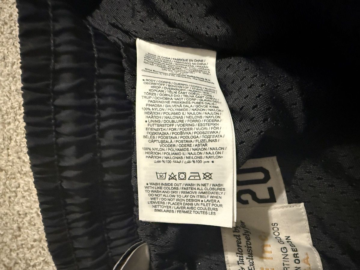 Fear of God × Nike Fear of God X Nike Warm Up Pants Size US 32 / EU 48 - 8 Thumbnail