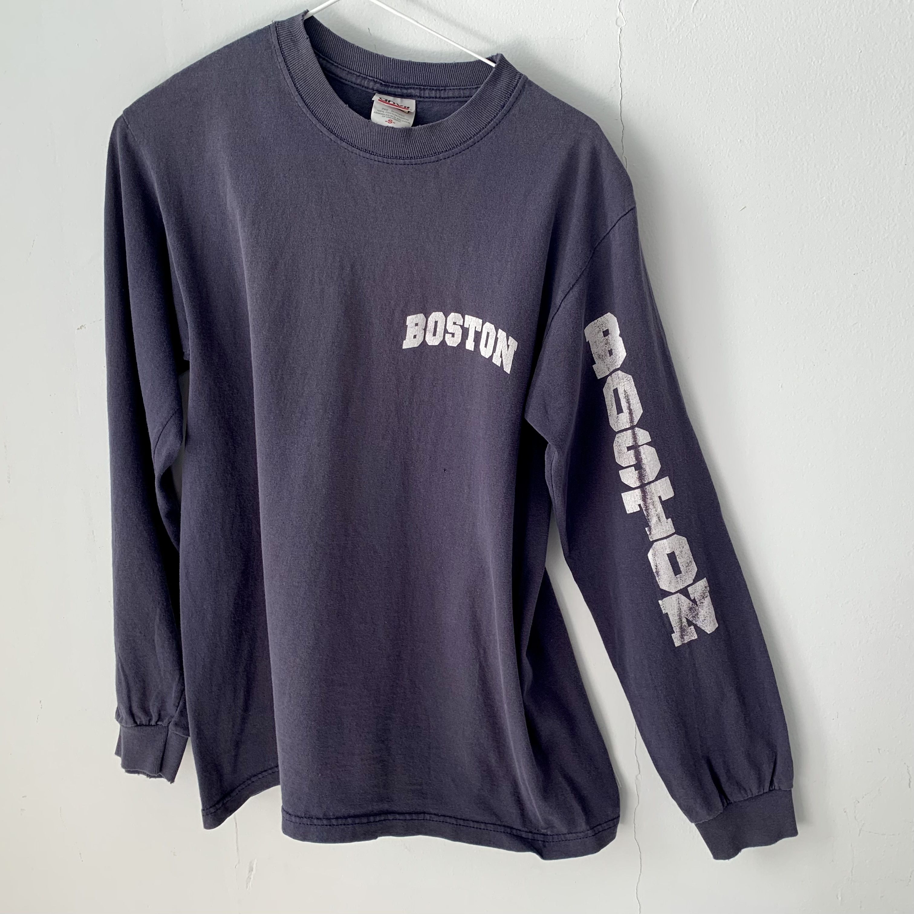 Other vintage navy Boston longsleeve t-shirt Size US S / EU 44-46 / 1 - 1 Thumbnail