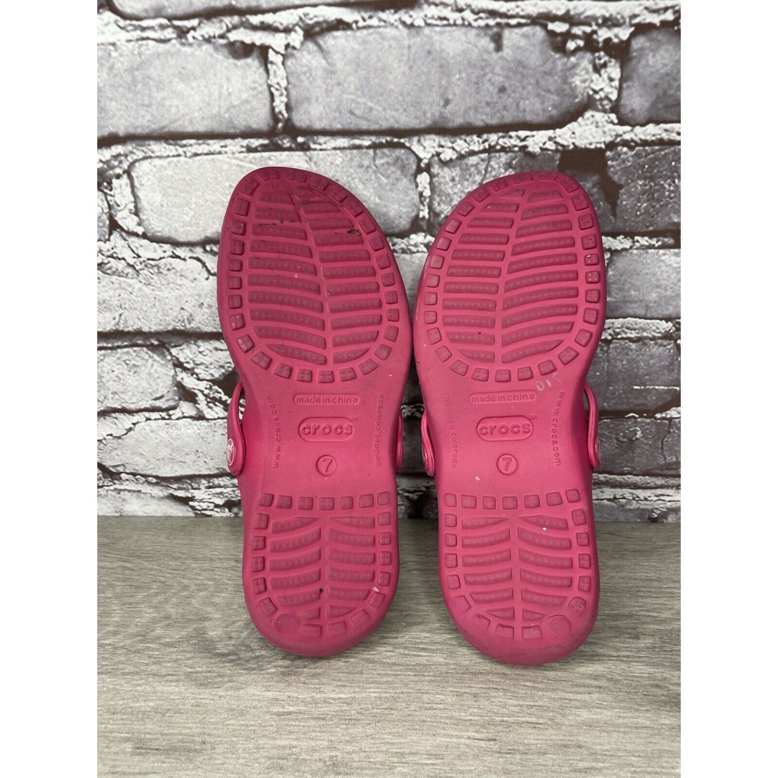 Crocs Crocs Pink Rubber Slides Lightweight Wedge Comfort Sandals W Size US 7 / IT 37 - 13 Thumbnail