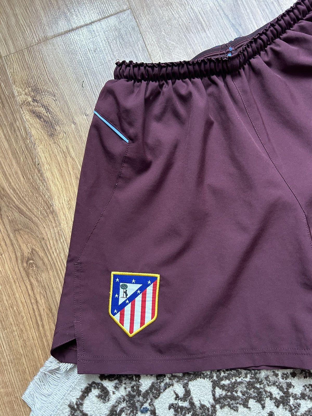 Nike Vintage Atletico madrid nike short Size US 30 / EU 46 - 3 Thumbnail