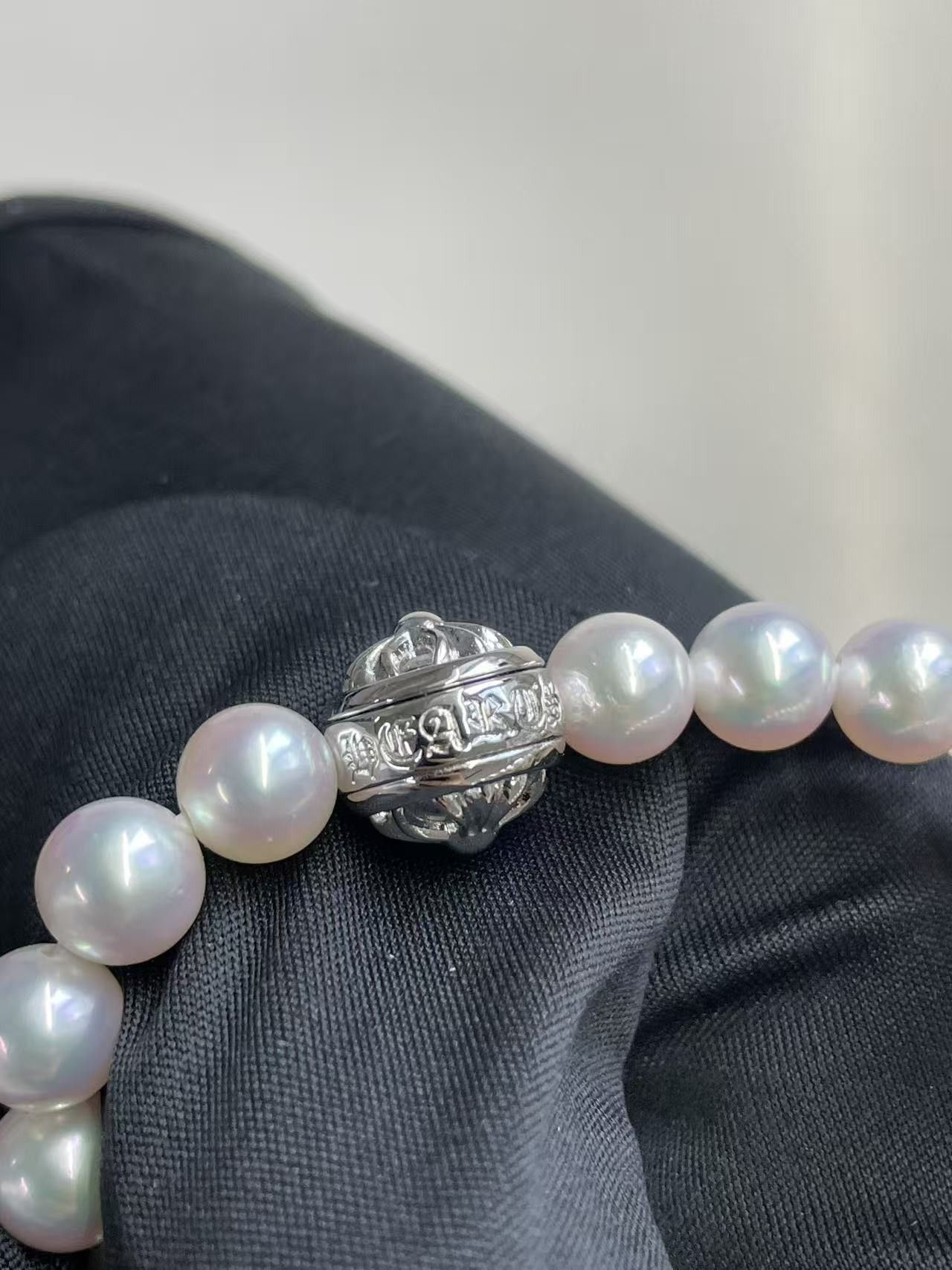 Chrome Hearts Chrome Hearts Mikimoto White Pearl Bracelet Size ONE SIZE - 16 Thumbnail