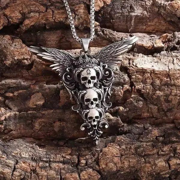 Jewelry Yuuho x Emi Gothic skull wings pendant necklace Size ONE SIZE - 4 Thumbnail