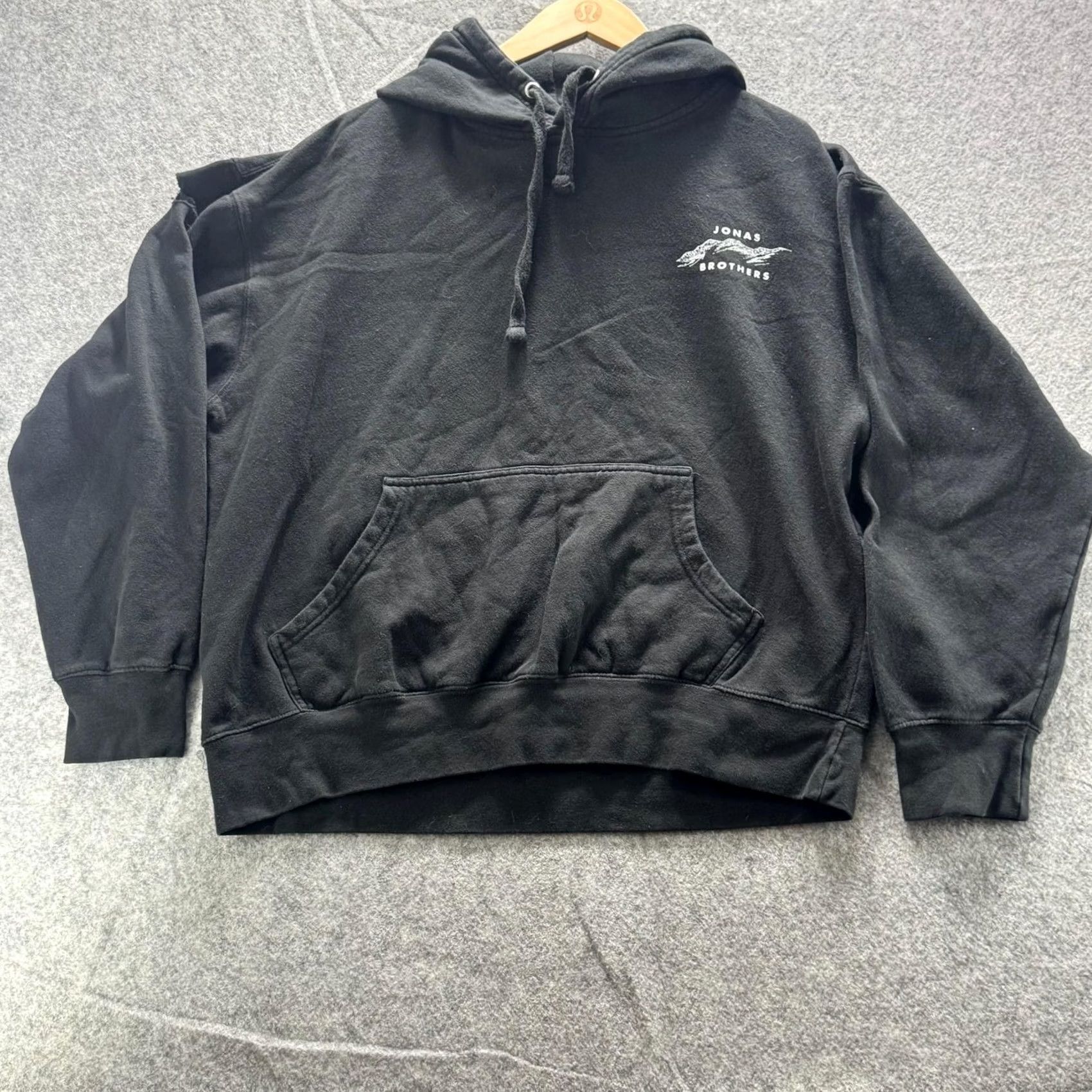 Vintage Jonas Brothers Hoodie Mens Large Black The Album Fleece Sweatshirt Pullover Size US L / EU 52-54 / 3 - 2 Thumbnail