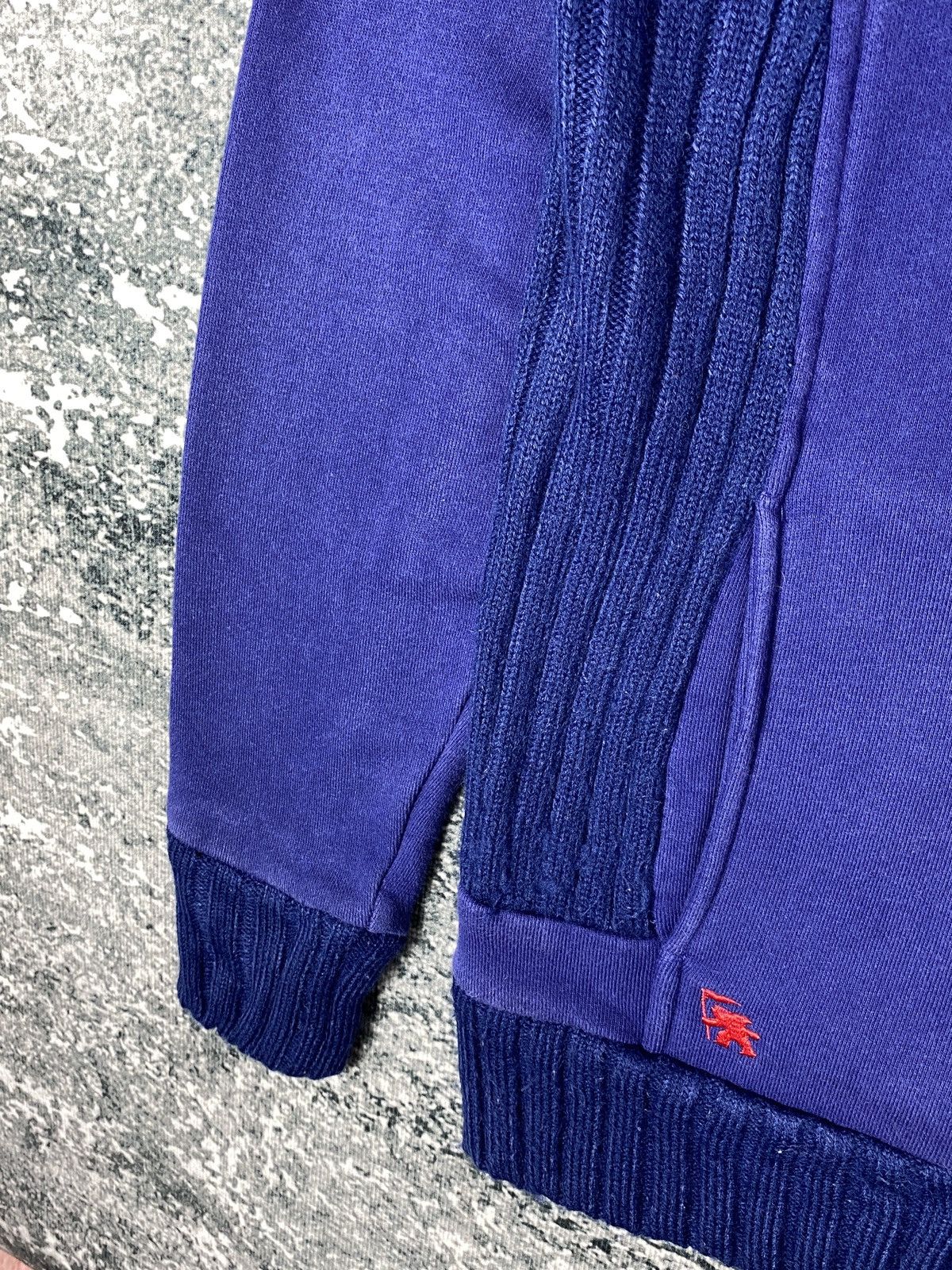 Gotcha Vintage Gotcha Zip Up Sweatshirts Size US M / EU 48-50 / 2 - 4 Thumbnail