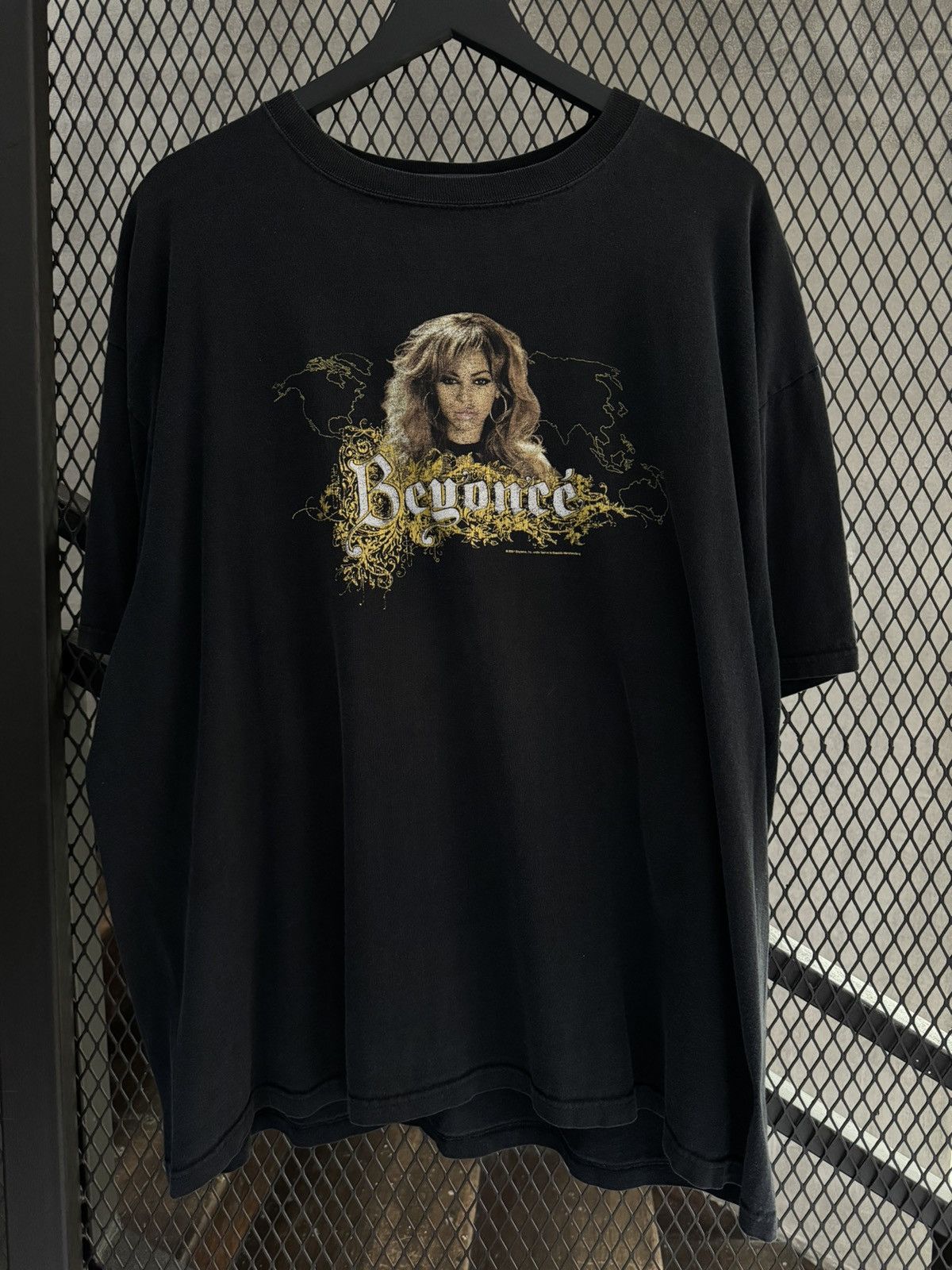Beyonce × Rap Tees × Vintage Vintage 2007 The Beyoncé Experience World Tour Size US XXL / EU 58 / 5 - 1 Thumbnail