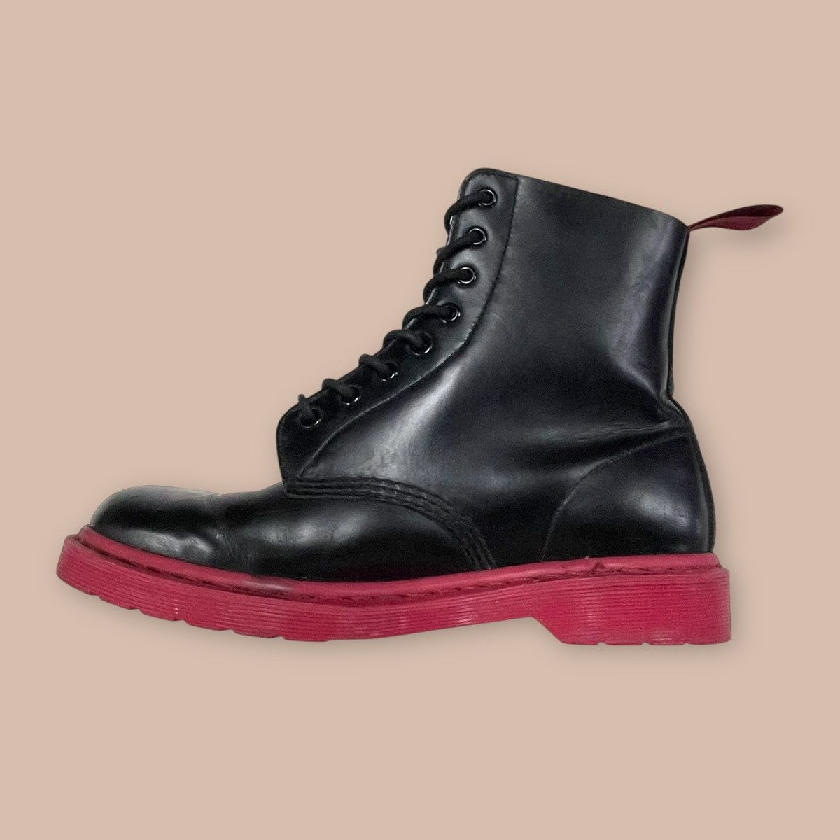 Dr. Martens Dr. Martens® 1460 8 eyelets Black and Red Boots Size US 10 / EU 43 - 11 Thumbnail