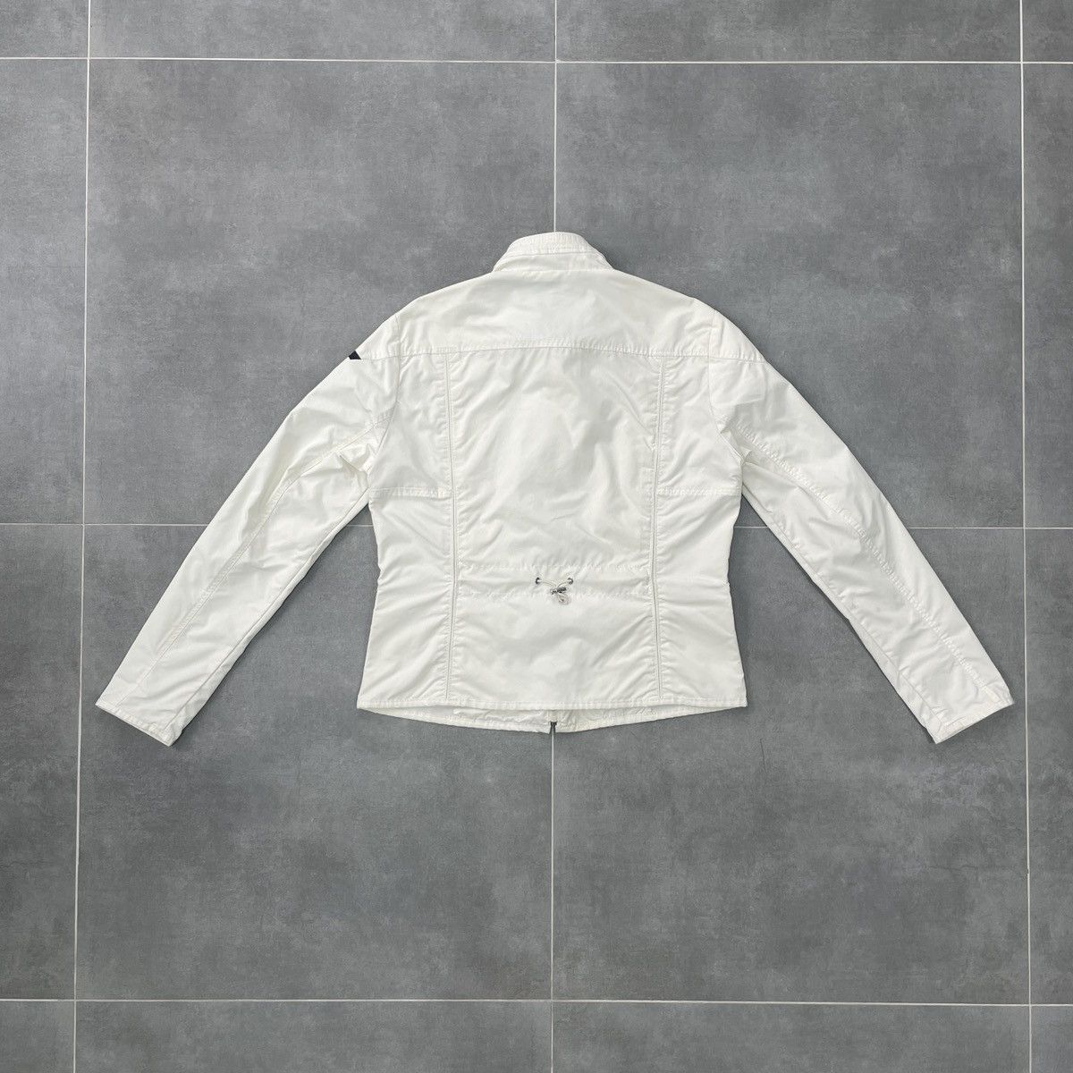 Moncler Authentic Moncler Women Jacket Size 3 (M) Size M / US 6-8 / IT 42-44 - 21 Thumbnail