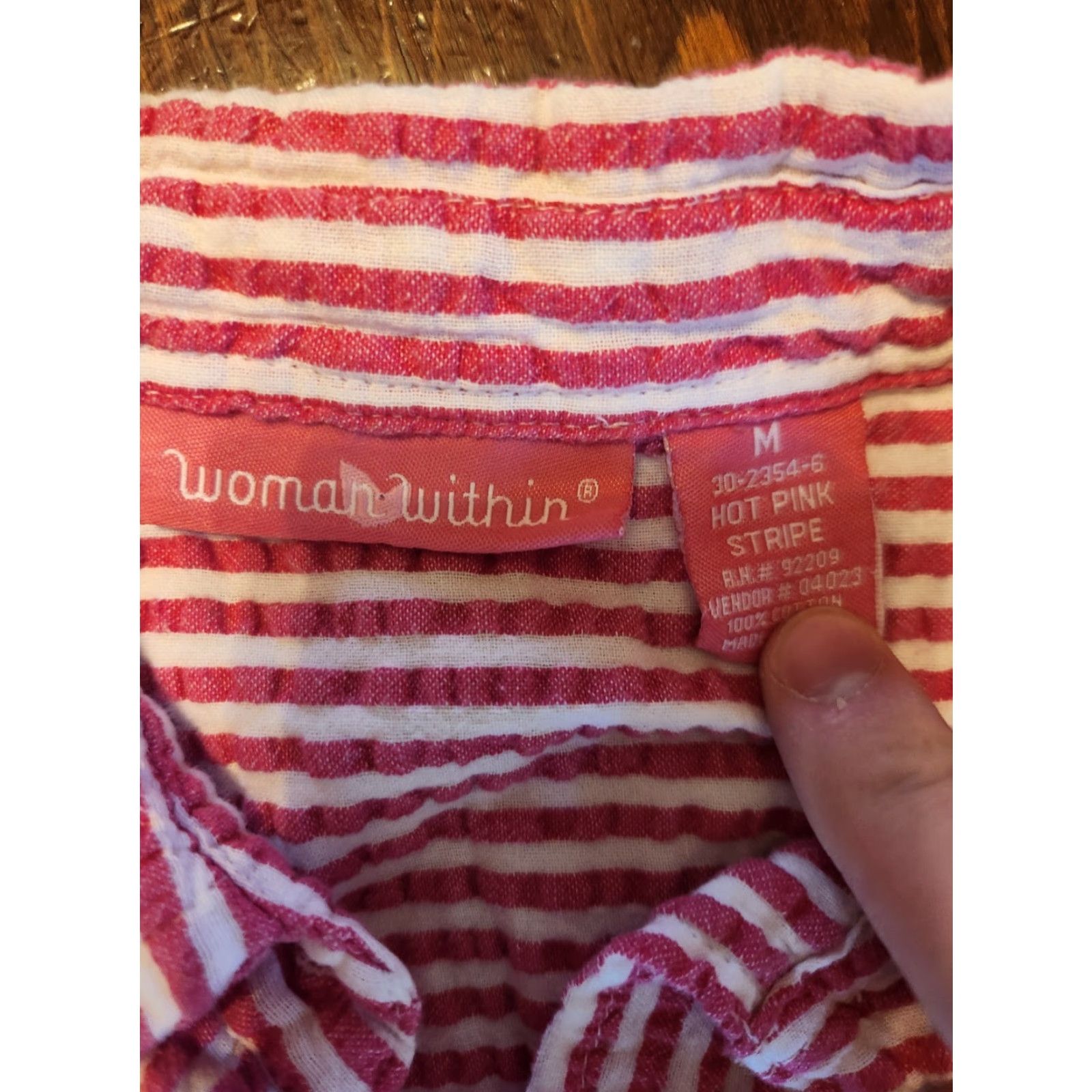 Vintage Woman Within Shirt Womens M Hot Pink Textured Stripe Short Sleeve Top Shirt Sz M Size M / US 6-8 / IT 42-44 - 8 Thumbnail