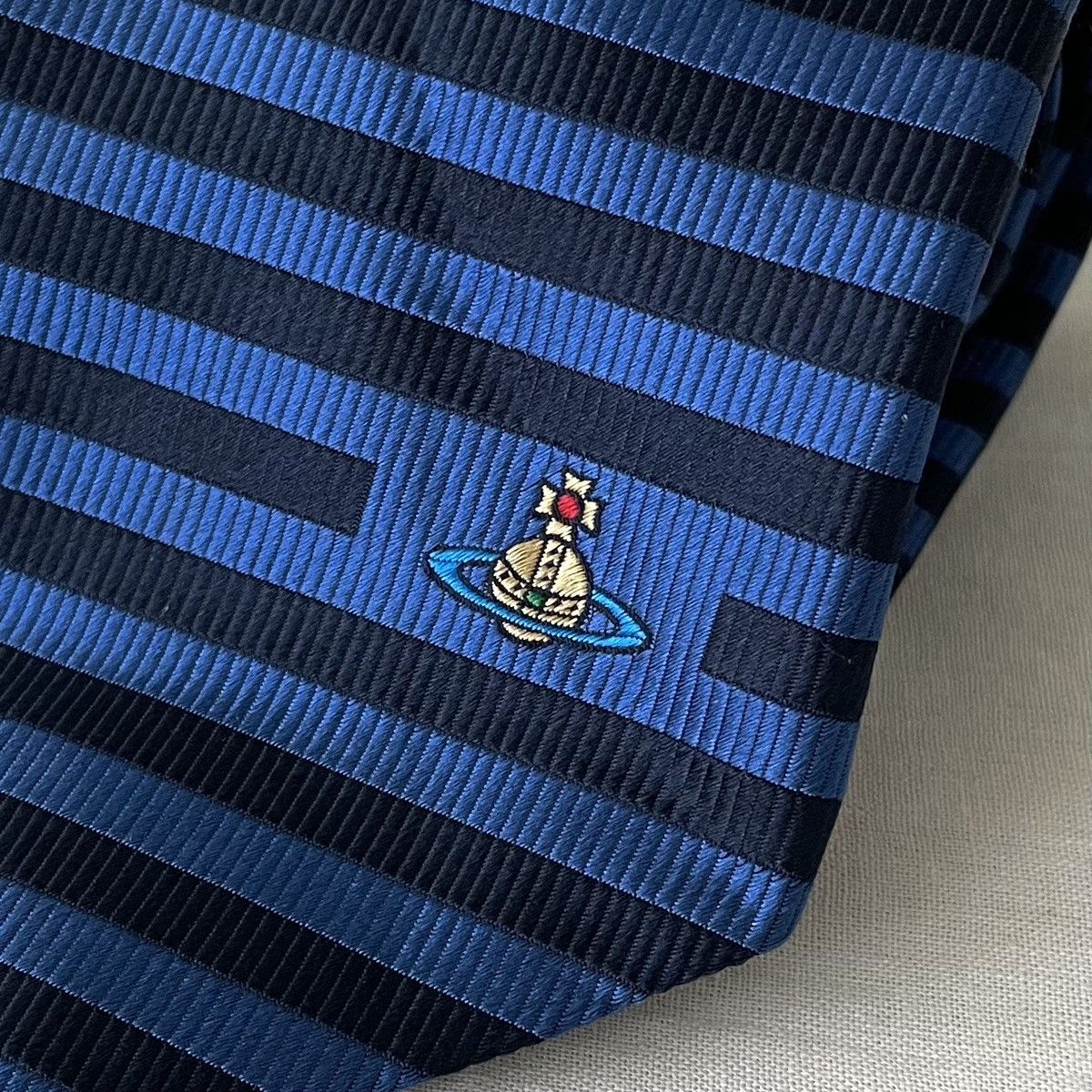 Vivienne Westwood Vivienne Westwood Blue Stripes Silk Necktie Size ONE SIZE - 2 Thumbnail