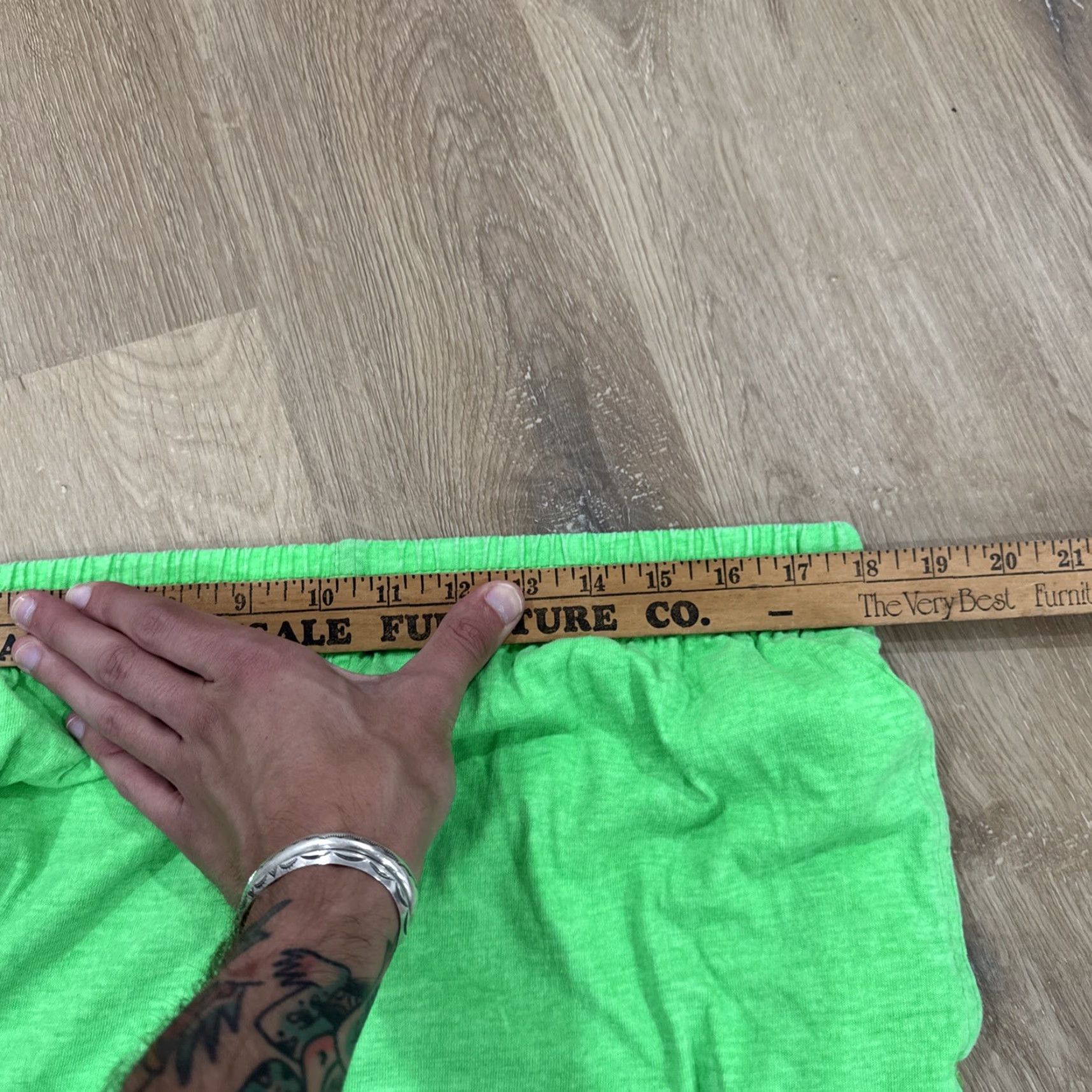 Vintage VINTAGE Jimmy'Z Shorts Mens XL 80s Neon Green Cotton Elastic Drawstring Surf Beach Canvas Chino Casual 80s Mens Size US 36 / EU 52 - 7 Thumbnail