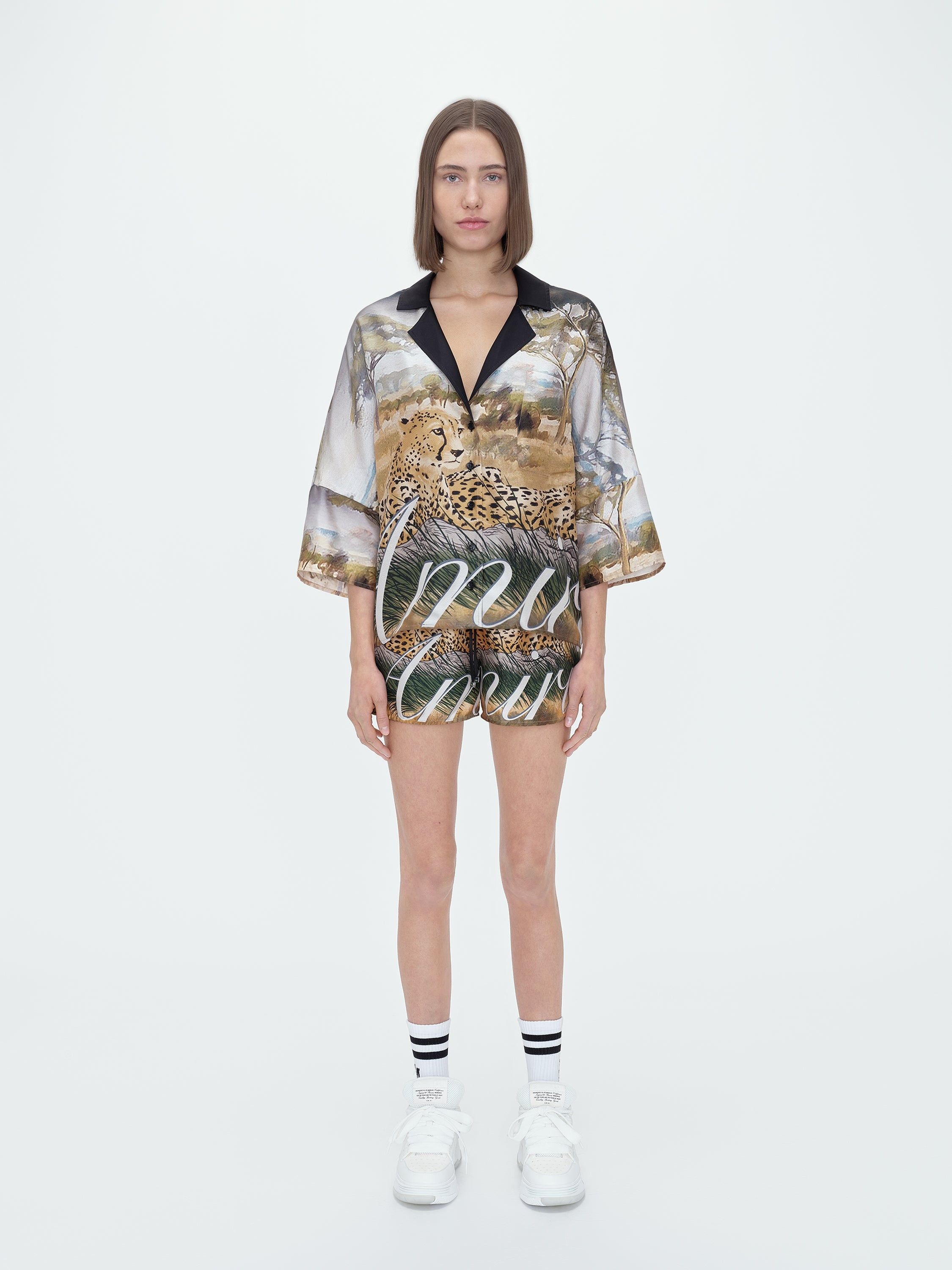 Amiri o1w1db10125 Cheetah Logo Short in Multicolor Size 28" / US 6 / IT 42 - 2 Thumbnail