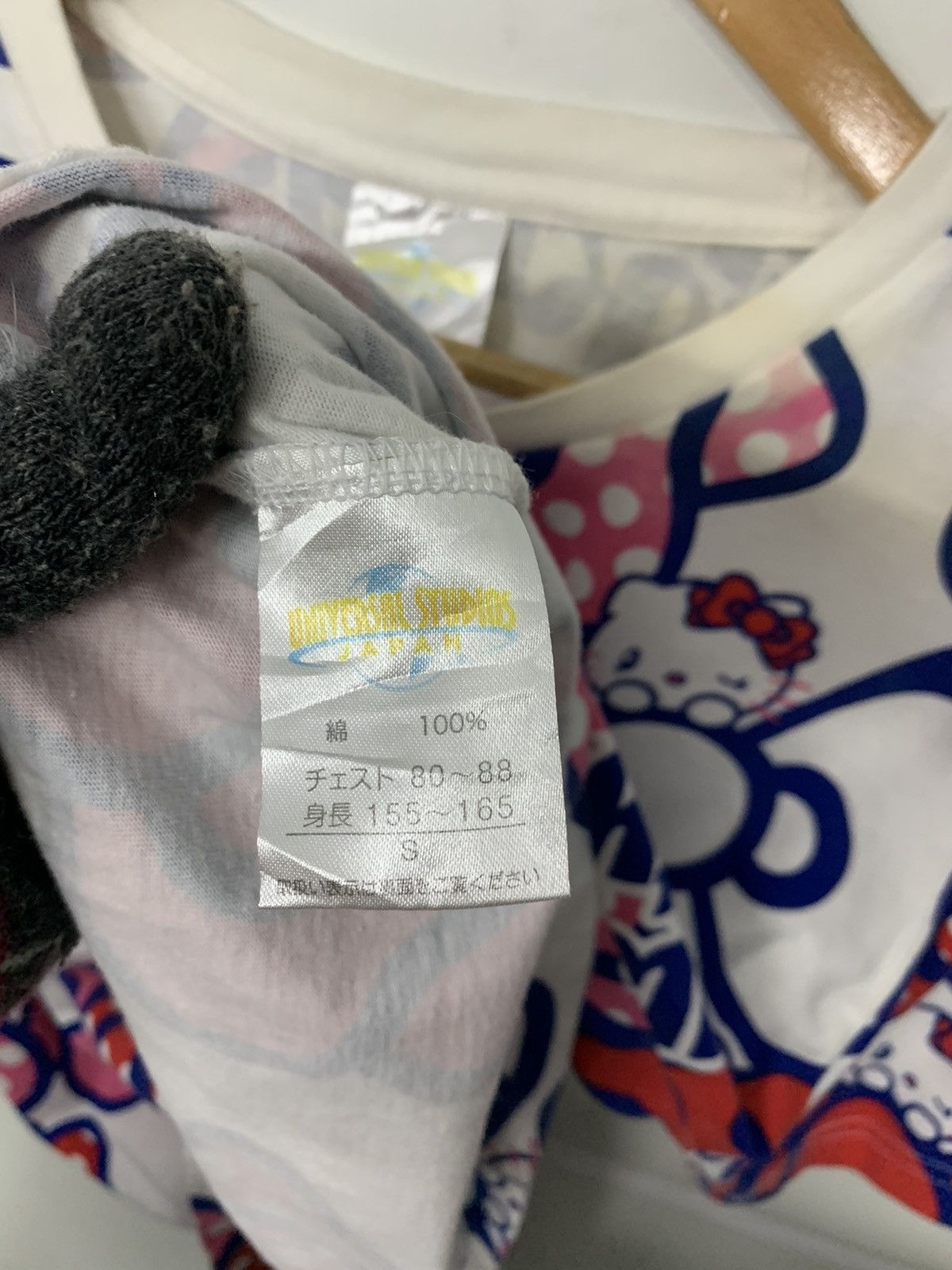 Universal Studios Y2K Hello Kitty By Universal Studio Fullprint T Shirt Size S / US 4 / IT 40 - 5 Thumbnail
