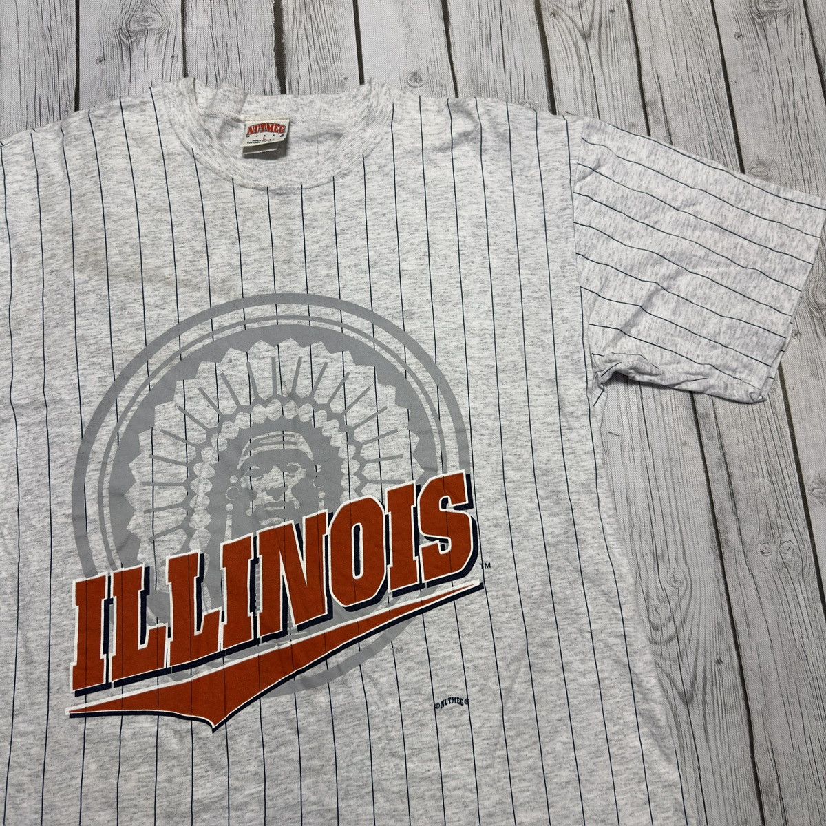 NCAA × Nutmeg × Vintage Vintage Illinois Fighting Illini tee Size US L / EU 52-54 / 3 - 3 Thumbnail