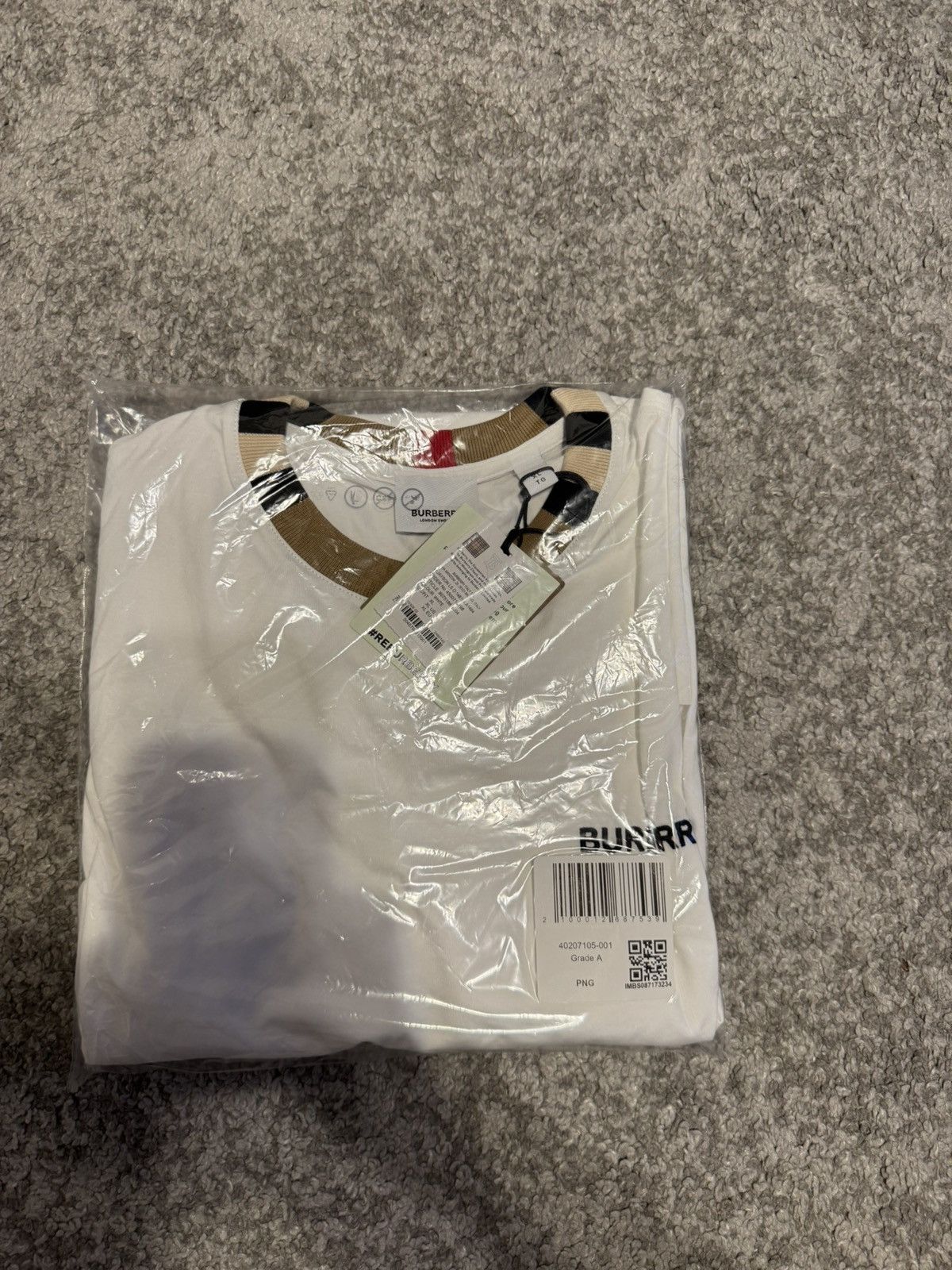 Burberry Burberry longsleve Size US XL / EU 56 / 4 - 1 Thumbnail