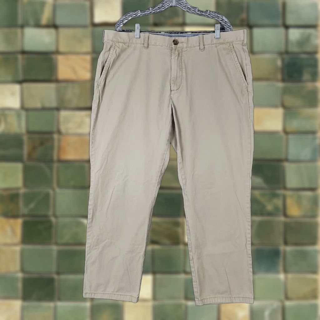 Tommy Hilfiger TOMMY HILFIGER Mens Chino Pants Beige Straight Leg Size 40x29 Size US 40 / EU 56 - 1 Thumbnail
