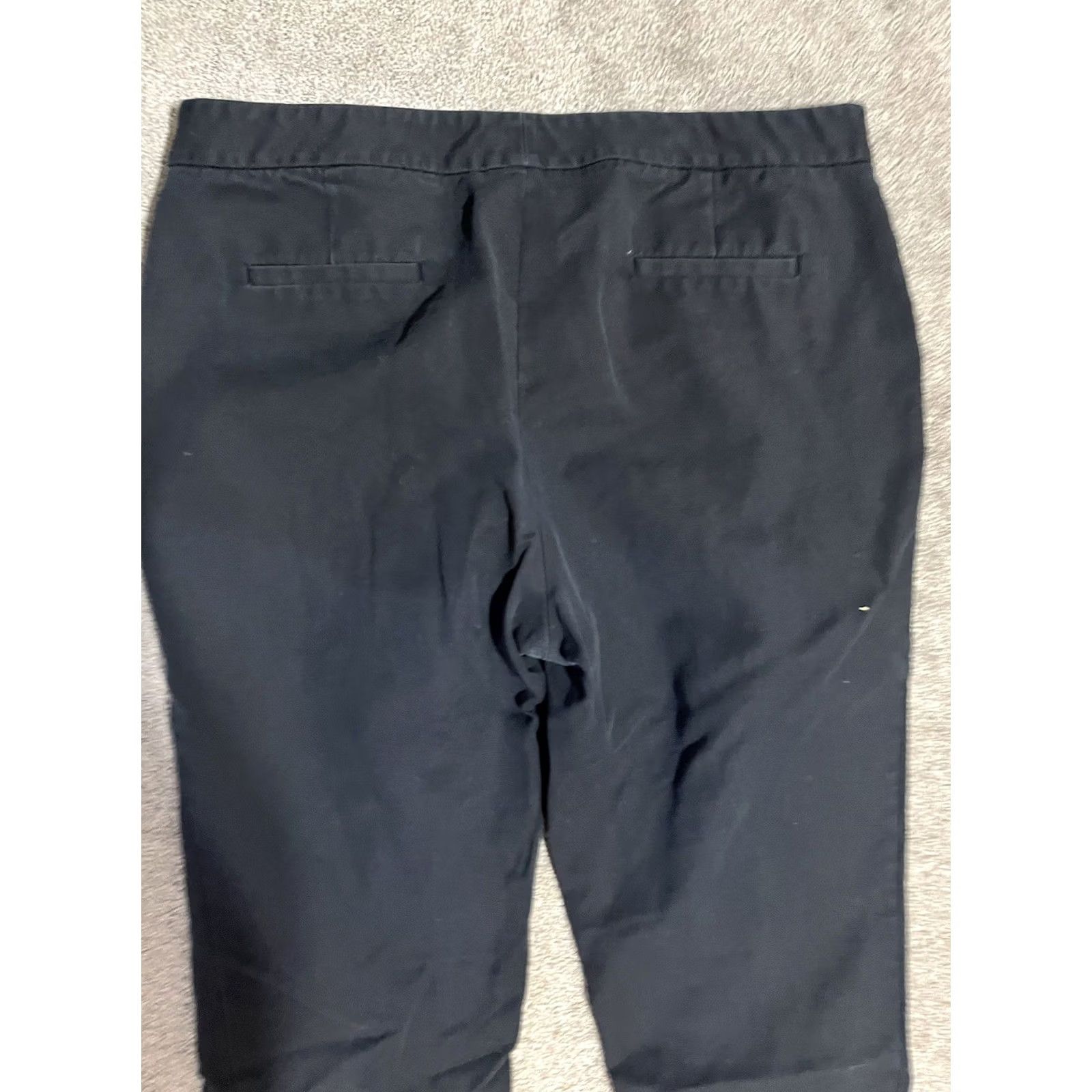 Vince Camuto Vince Camuto Black Dress Pants Pockets 14P Petite Women Straight Front Pattern: Solid Nylon, Viscose, Elastane Size 14P Black Dress Pants Size 36" / US 14 / IT 50 - 4 Thumbnail
