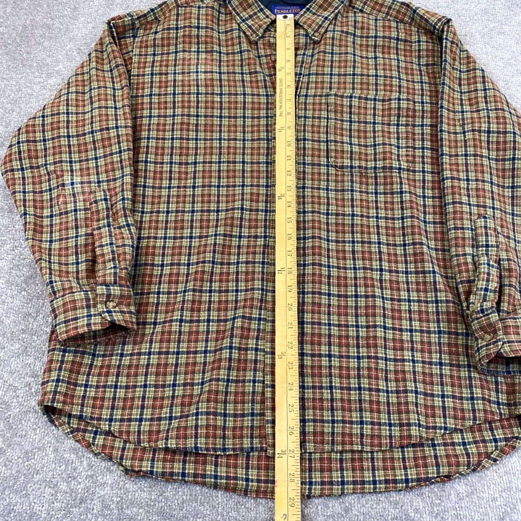 Pendleton VINTAGE Pendleton Mens Shirt XL Brown Plaid Wool Button-Down Casual Outerwear Size US XL / EU 56 / 4 - 5 Thumbnail