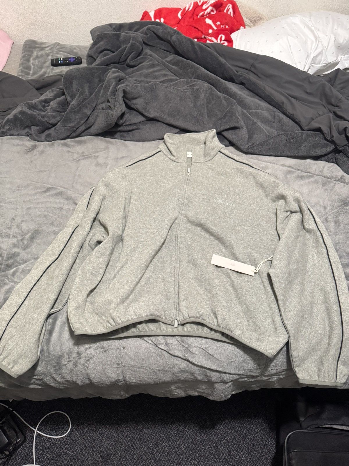 FEAR OF GOD ESSENTIALS Oversized Zip-Up Sweatshirt