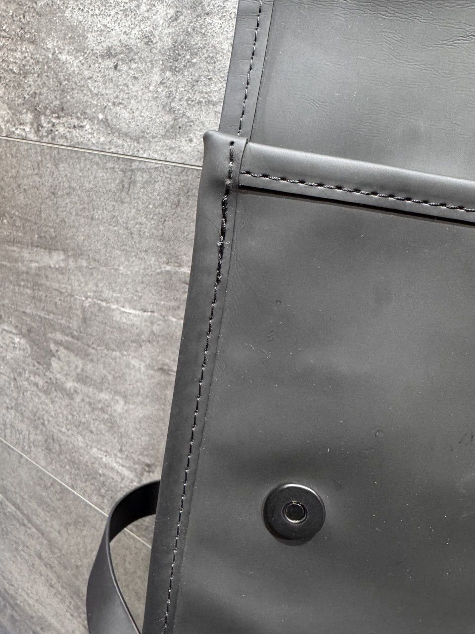Rains Rains Backpack Black Unisex Size ONE SIZE - 17 Thumbnail
