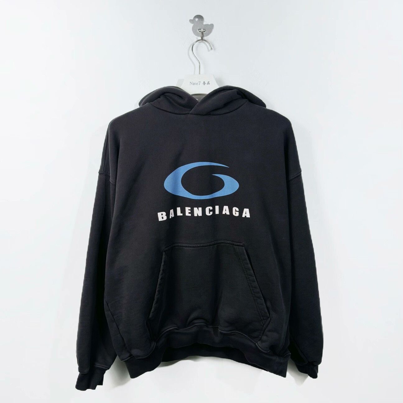 Balenciaga balenciaga black hoodie with logo Size US L / EU 52-54 / 3 - 1 Thumbnail