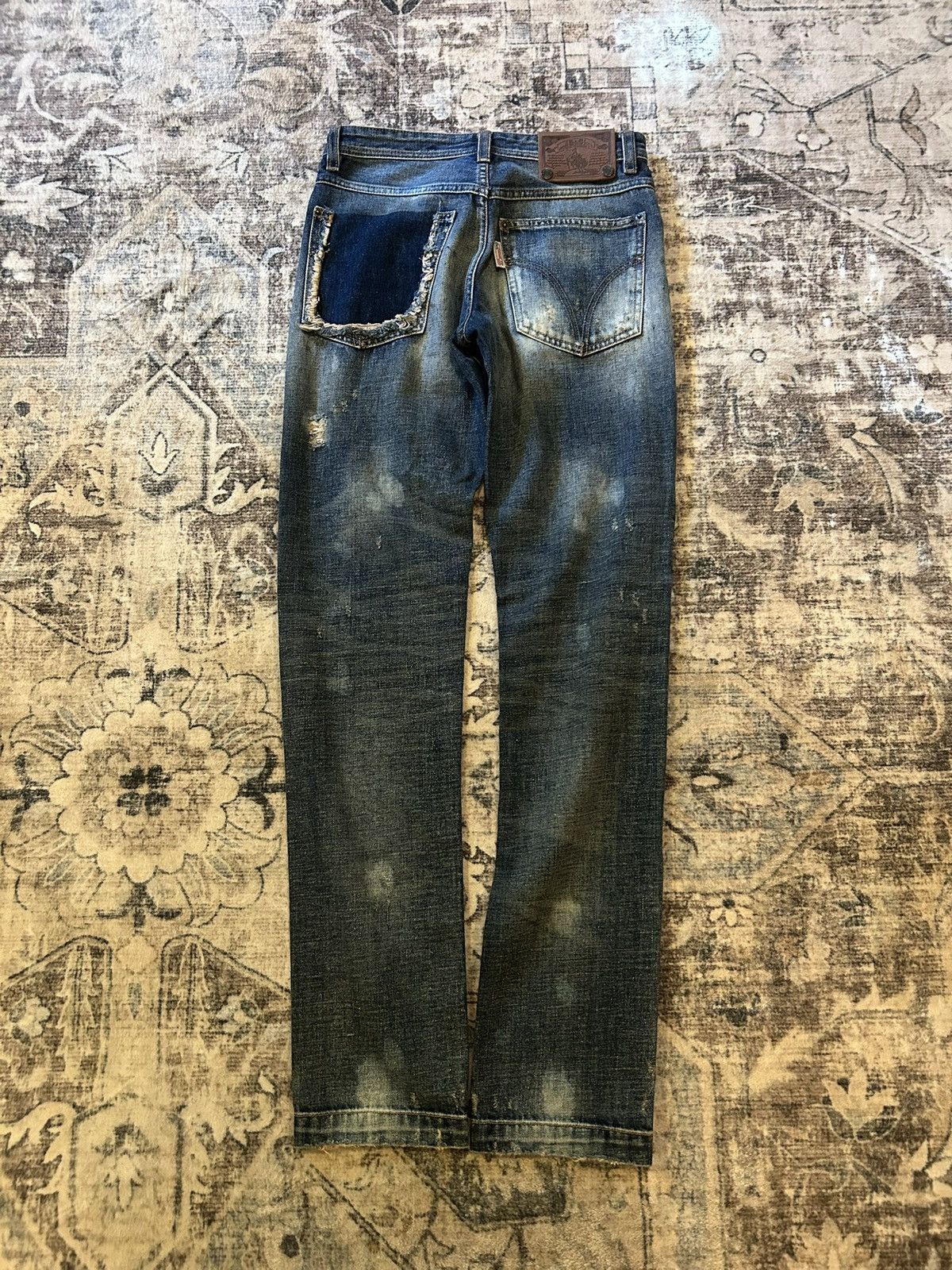 Dolce & Gabbana Dolce and Gabbana Boyfriend Jeans Size US 26 / EU 42 - 2 Thumbnail