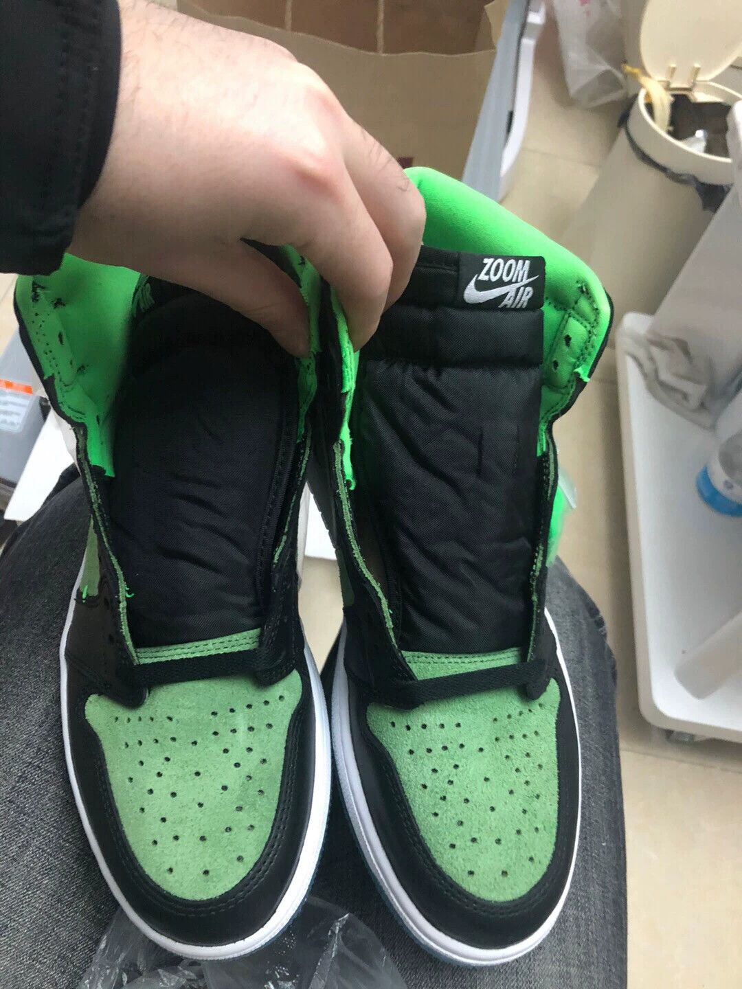 Nike Nike Air Jordan 1 High Zoom Zen Green 44 Brand New Size US 11 / EU 44 - 1 Thumbnail