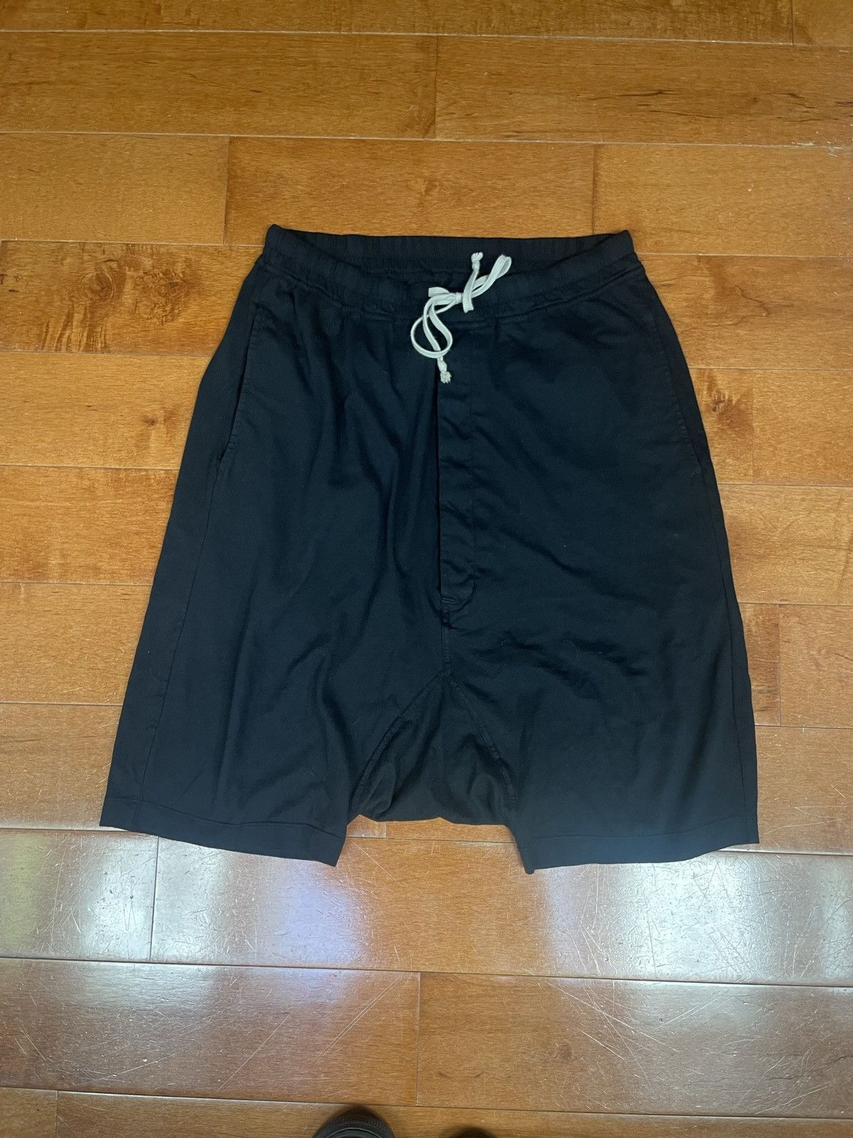 image of Olmar Mirta x Rick Owens Shorts in Black, Men's (Size 32)