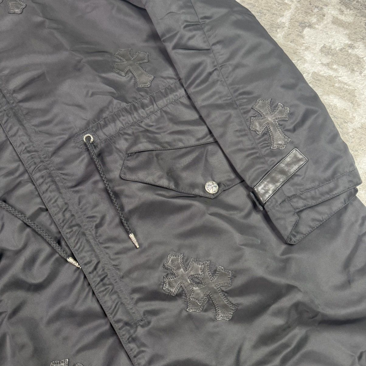 Chrome Hearts Nylon cross patch fishtail zip up jacket Size US L / EU 52-54 / 3 - 6 Thumbnail