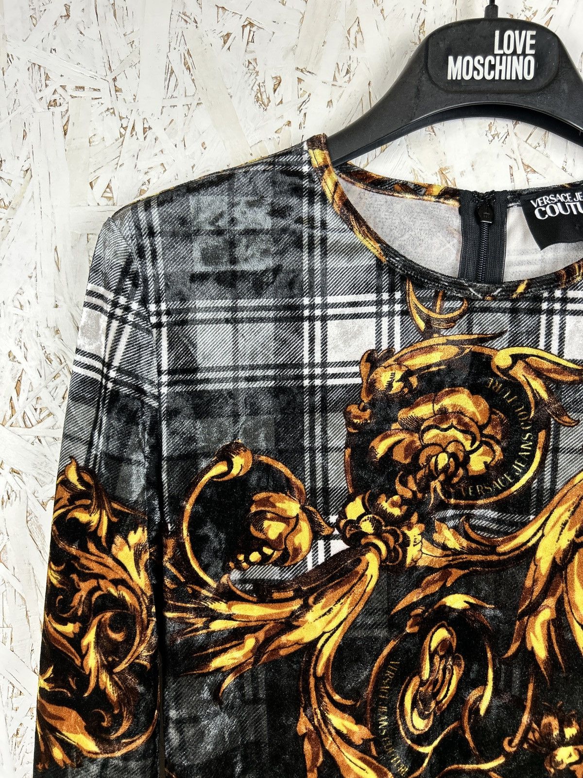 Versace Jeans Couture Versace Jeans Couture Barocco Print Velour Body Size L / US 10 / IT 46 - 2 Thumbnail