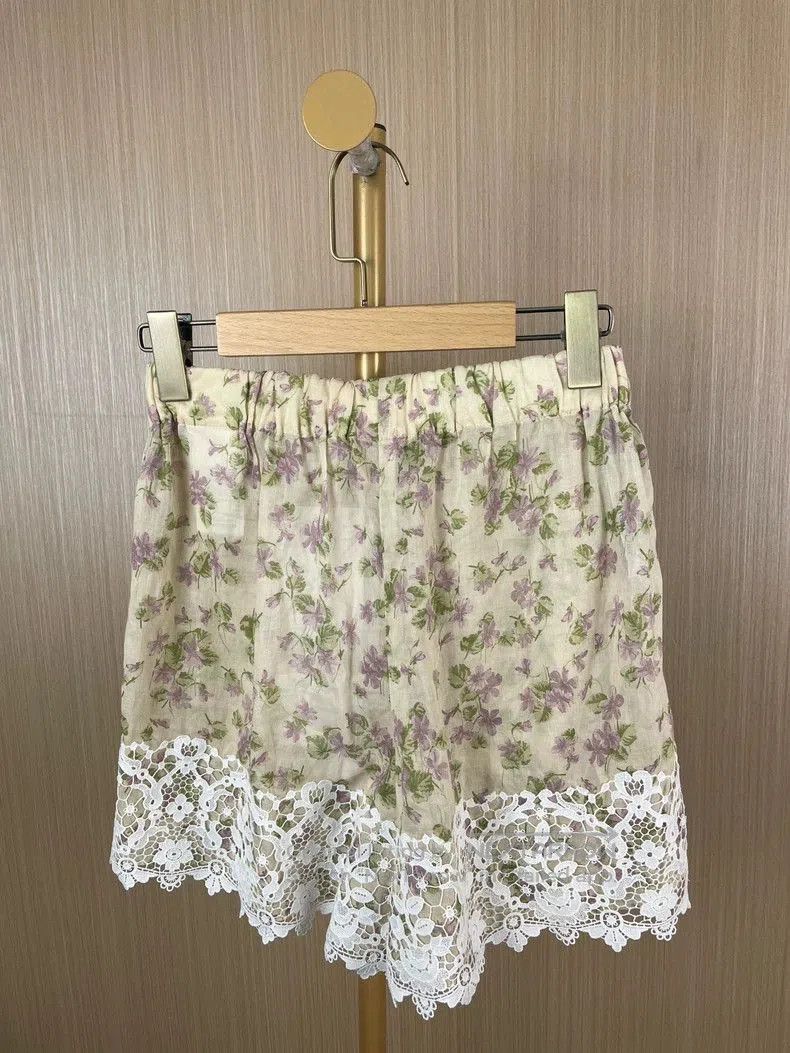 Dior Dior Floral Lace Trim Shorts. Size US 32 / EU 48 - 2 Thumbnail