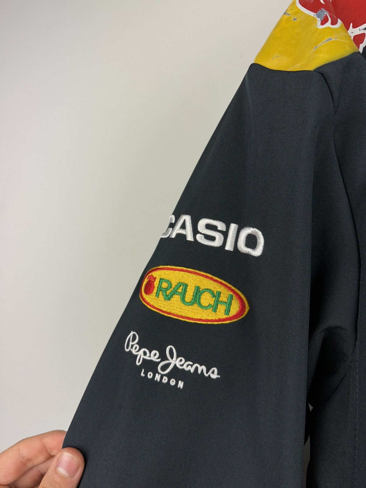 Red Bull × Vintage Vintage Red Bull Big Logo Racing Jacket Size US M / EU 48-50 / 2 - 12 Thumbnail