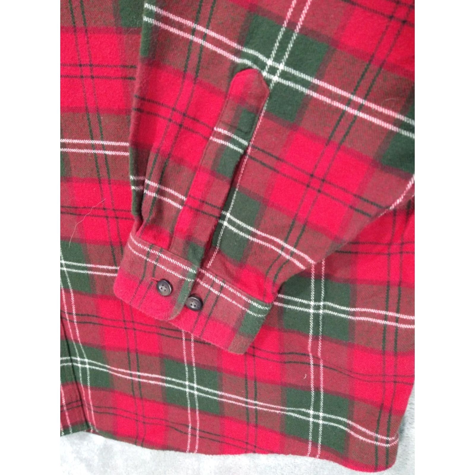 Vintage VINTAGE L.L.Bean Shirt Mens XL Red Plaid Flannel Button-Up Long Sleeve Cotton Garment Size US XL / EU 56 / 4 - 3 Thumbnail