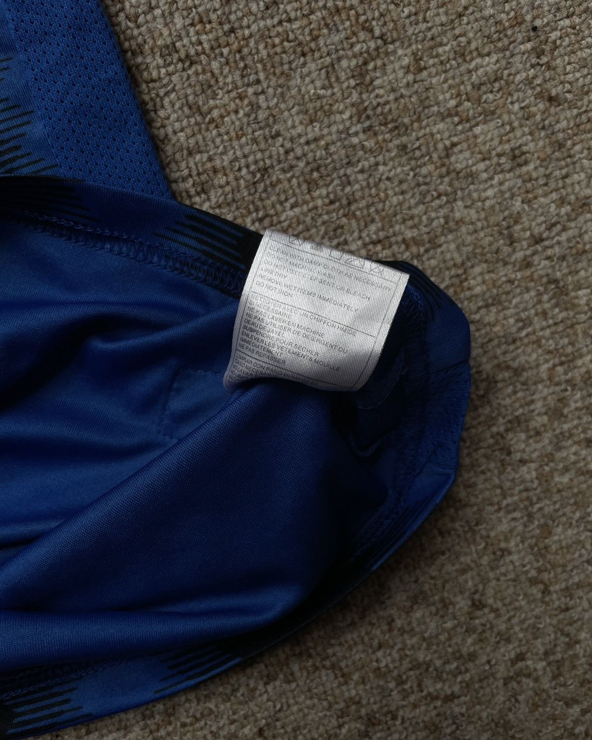 Nike Last drop!Authentic Inter Milan 2010/2011 Jersey Home Kit Size US M / EU 48-50 / 2 - 8 Thumbnail