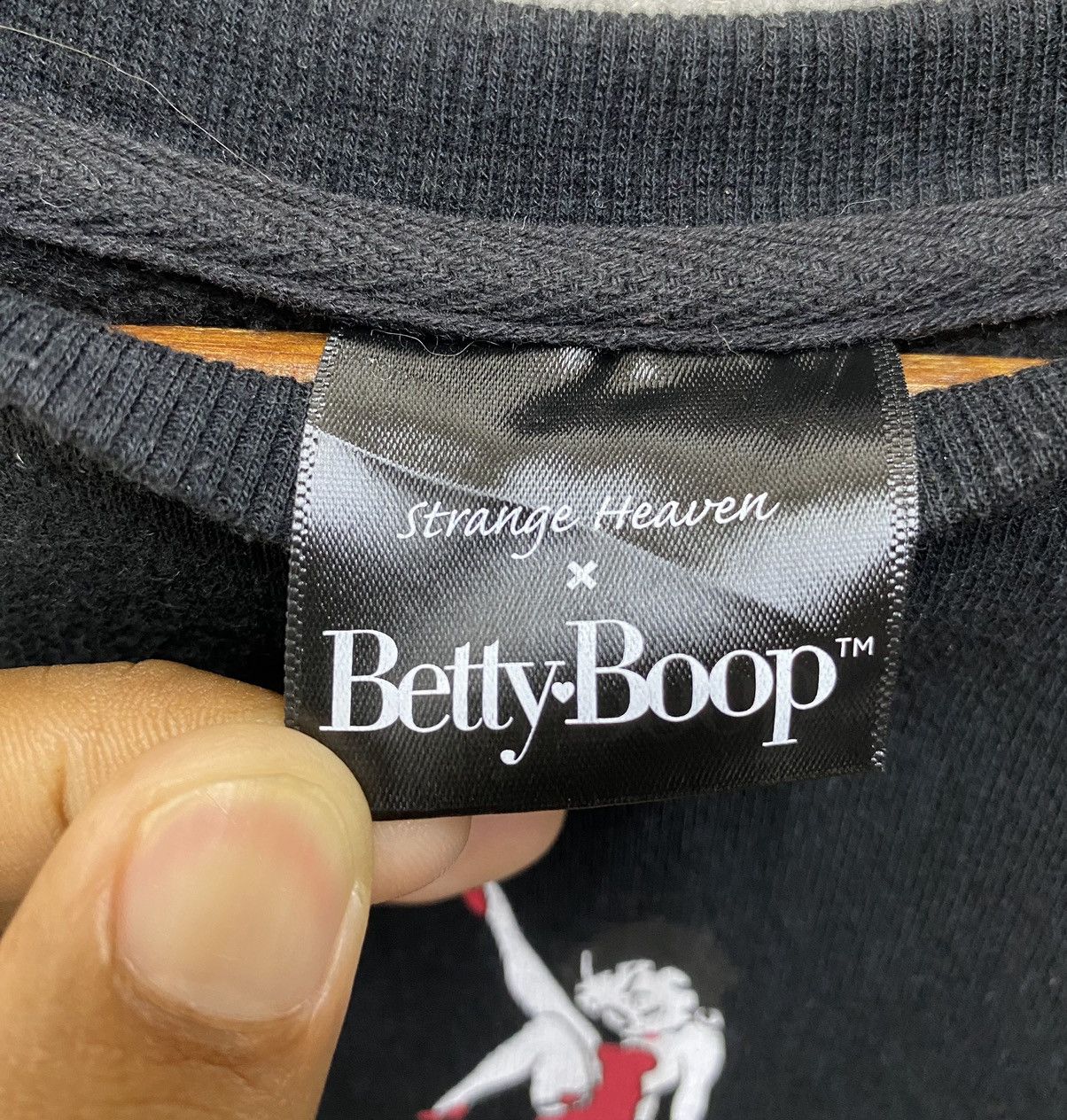 Cartoon Network Betty Boop Sweatshirt Center Logo Spellout Crewneck Size L Size L / US 10 / IT 46 - 7 Thumbnail