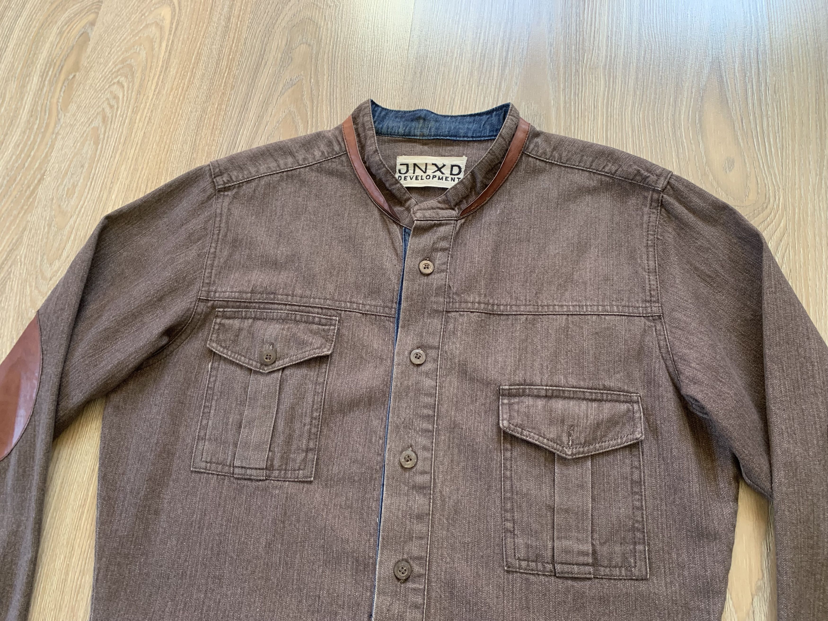 Japanese Brand Rare Vintage JNXD Leather Patched Denim Shirt Size US M / EU 48-50 / 2 - 4 Thumbnail