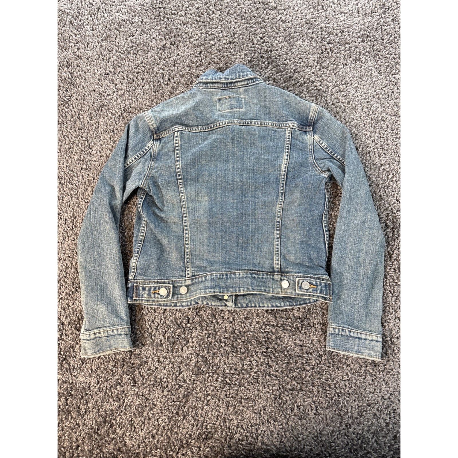 Levi's VINTAGE Levis Denim Jacket Womens Medium Light Wash Distressed Trucker Y2K Ladies Blue 90s Classic Mens Womens Girls Size M / US 6-8 / IT 42-44 - 6 Thumbnail