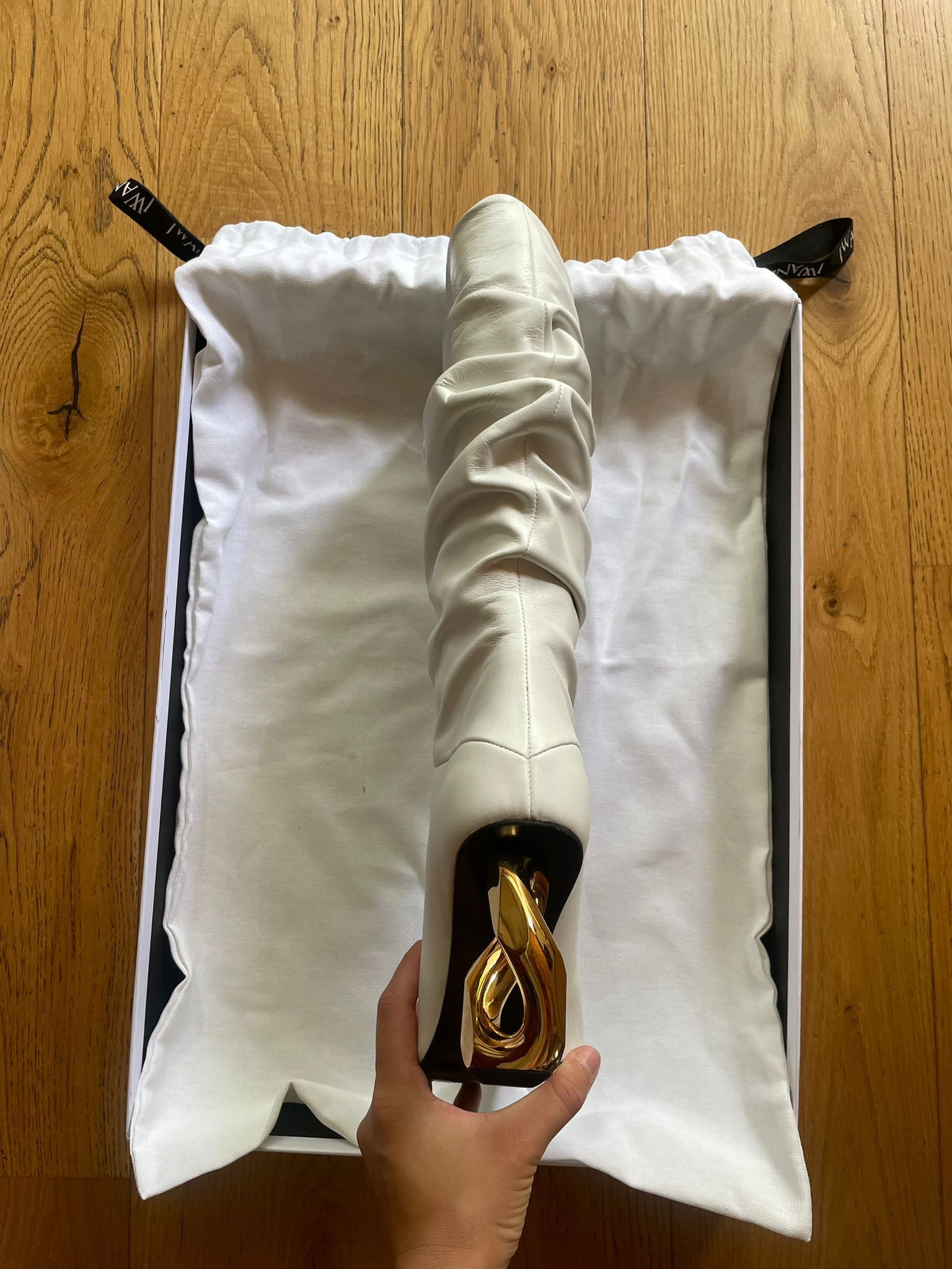 JW Anderson JW Anderson Chain Heel Boot Slouching White Gold Size US 9 / IT 39 - 6 Thumbnail