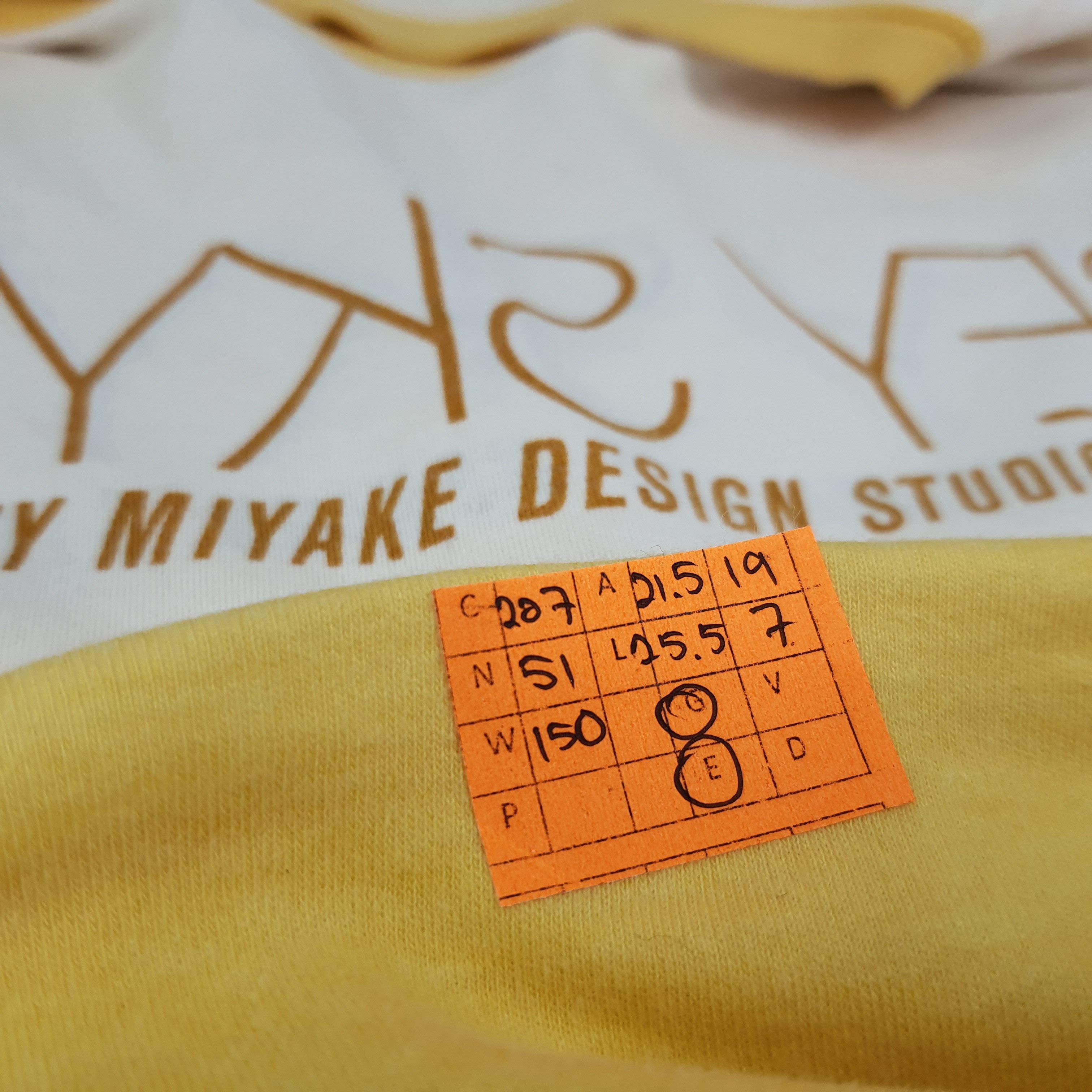 Issey Miyake × Japanese Brand × Vintage Vintage Issey Miyake Reversible Japan Designer Tshirt Size US M / EU 48-50 / 2 - 8 Thumbnail
