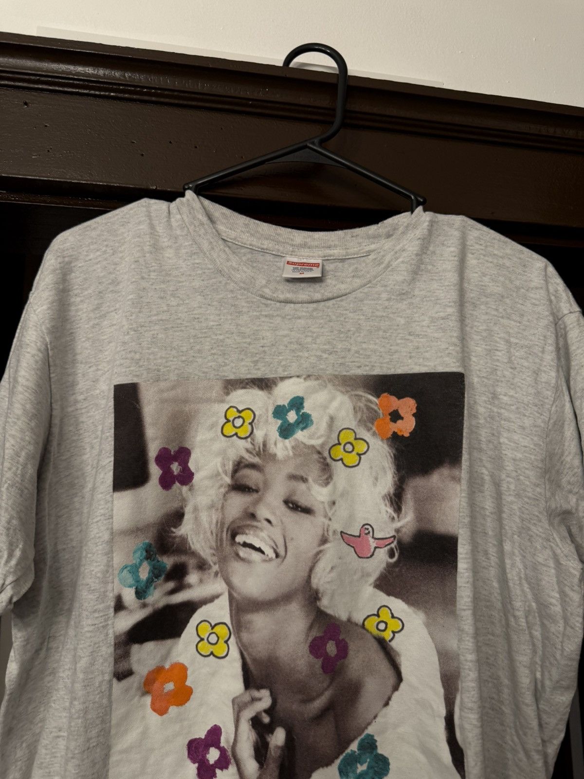 Supreme Supreme Naomi Tee Size Medium Size US M / EU 48-50 / 2 - 3 Thumbnail