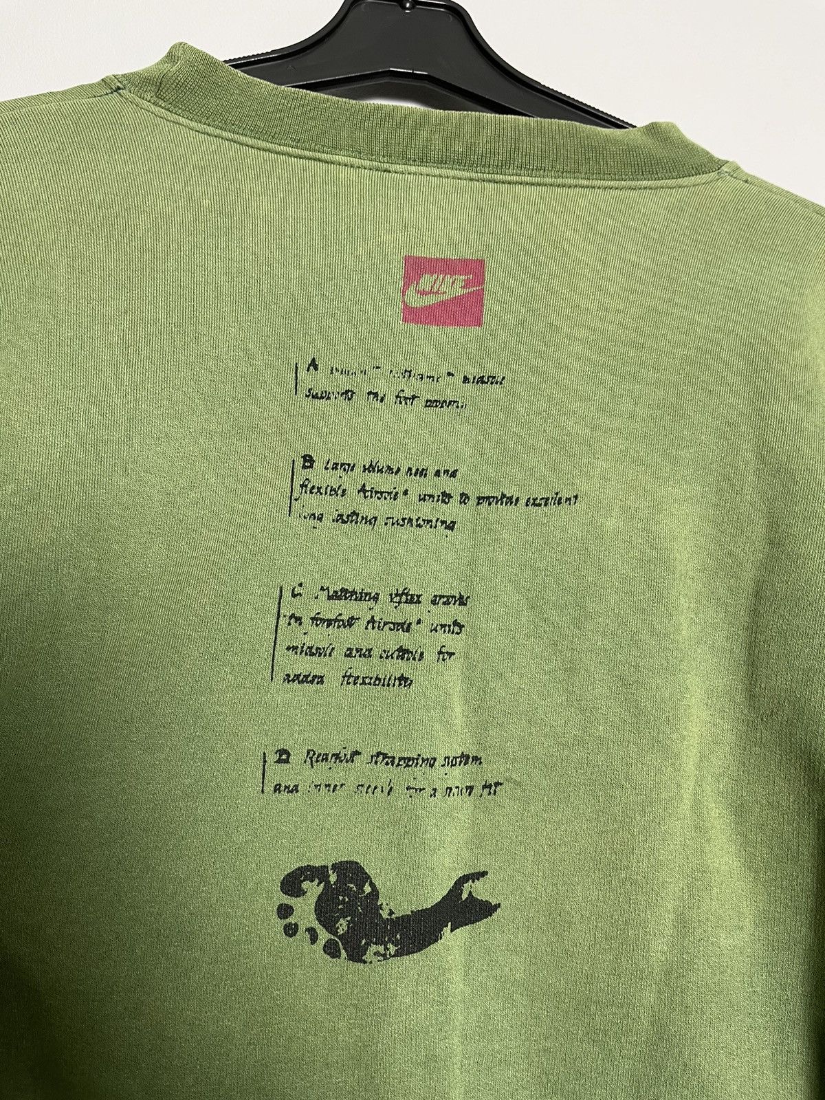 Vintage VINTAGE 90S NIKE CREWNECK RARE Y2K SWOOSH Size US L / EU 52-54 / 3 - 25 Thumbnail