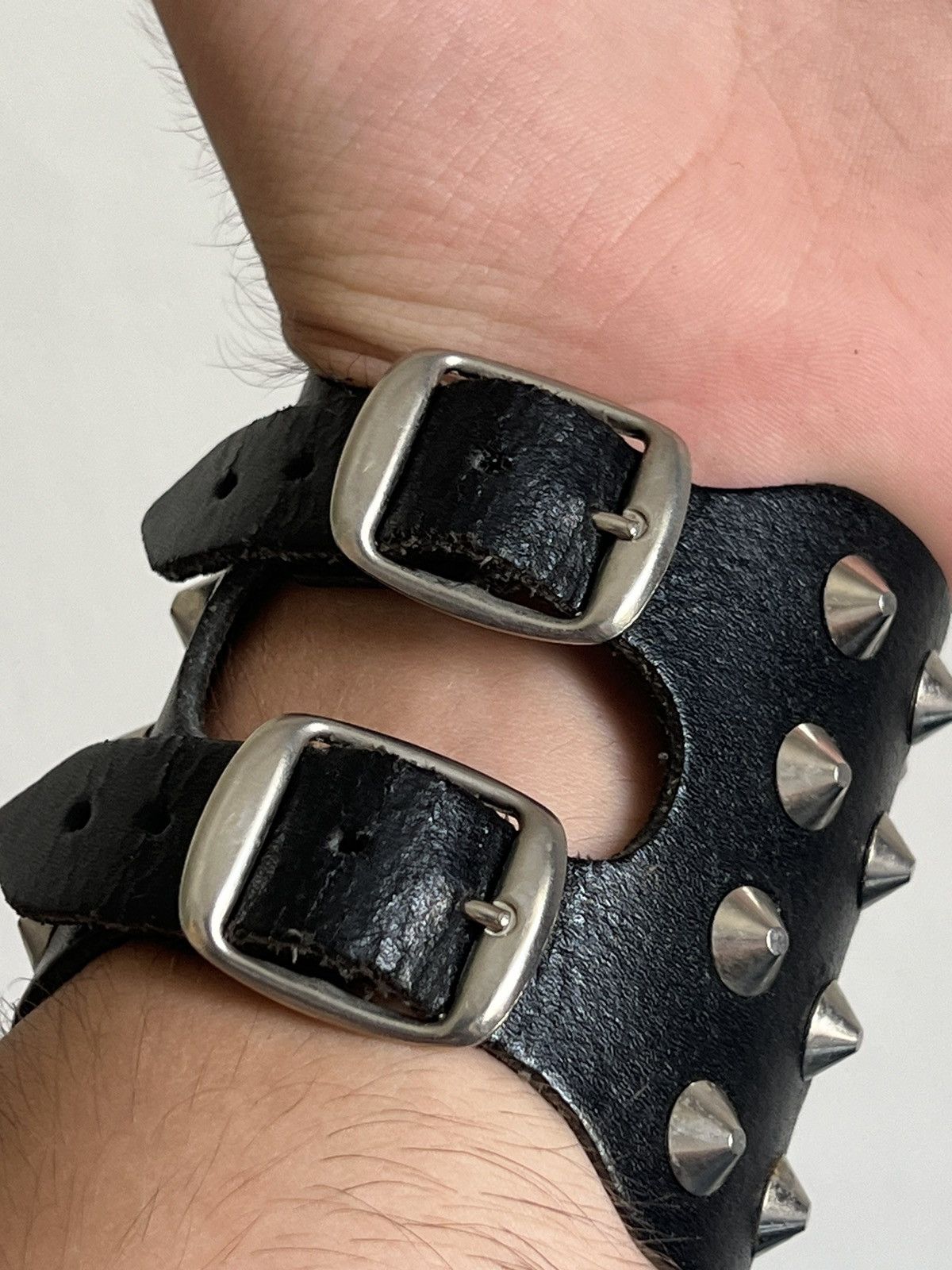 Jewelry × Leather Spiked bracelet leather punk avant garde Size ONE SIZE - 5 Thumbnail