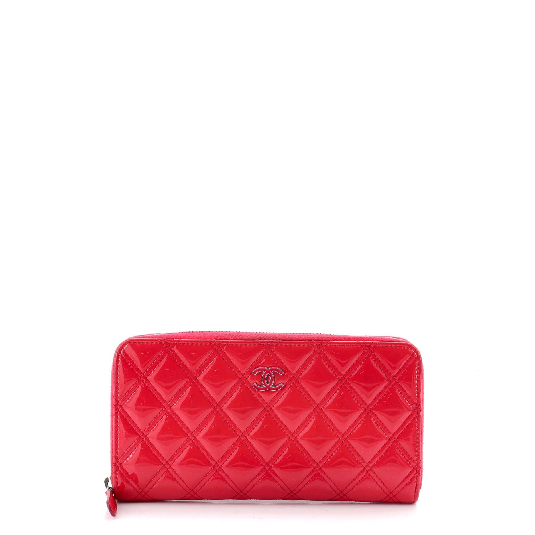 Chanel Double Stitch Zip Around Wallet Size ONE SIZE - 1 Thumbnail