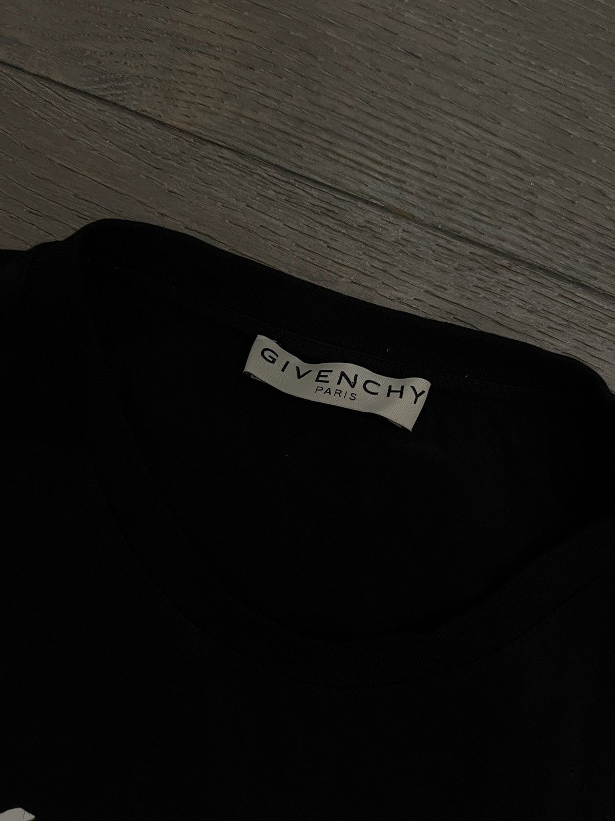 Givenchy Givenchy Glitch T Shirt Size US M / EU 48-50 / 2 - 3 Thumbnail