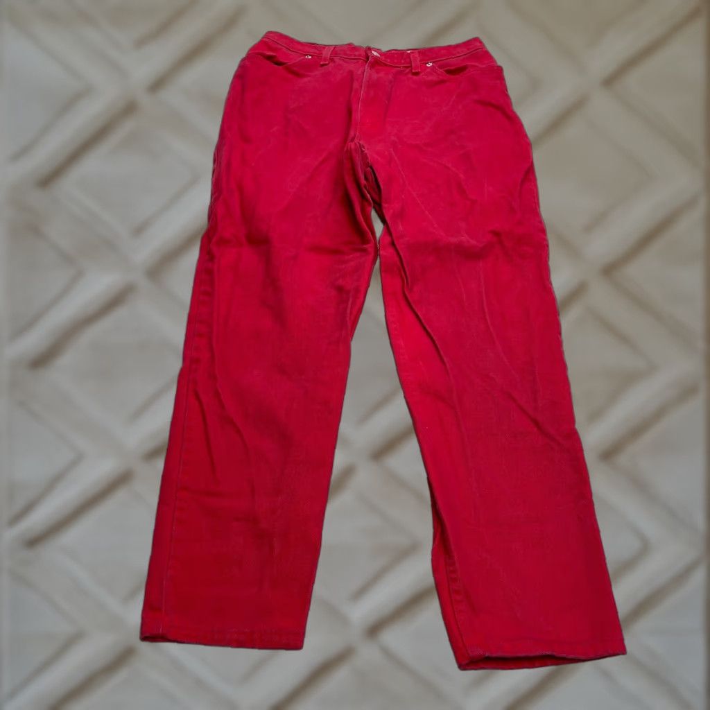 Faded Glory Faded Glory Jeans Womens 14 Petite Red Denim High Rise Straight Solid Zip 30x28 Size 36" / US 14 / IT 50 - 1 Thumbnail