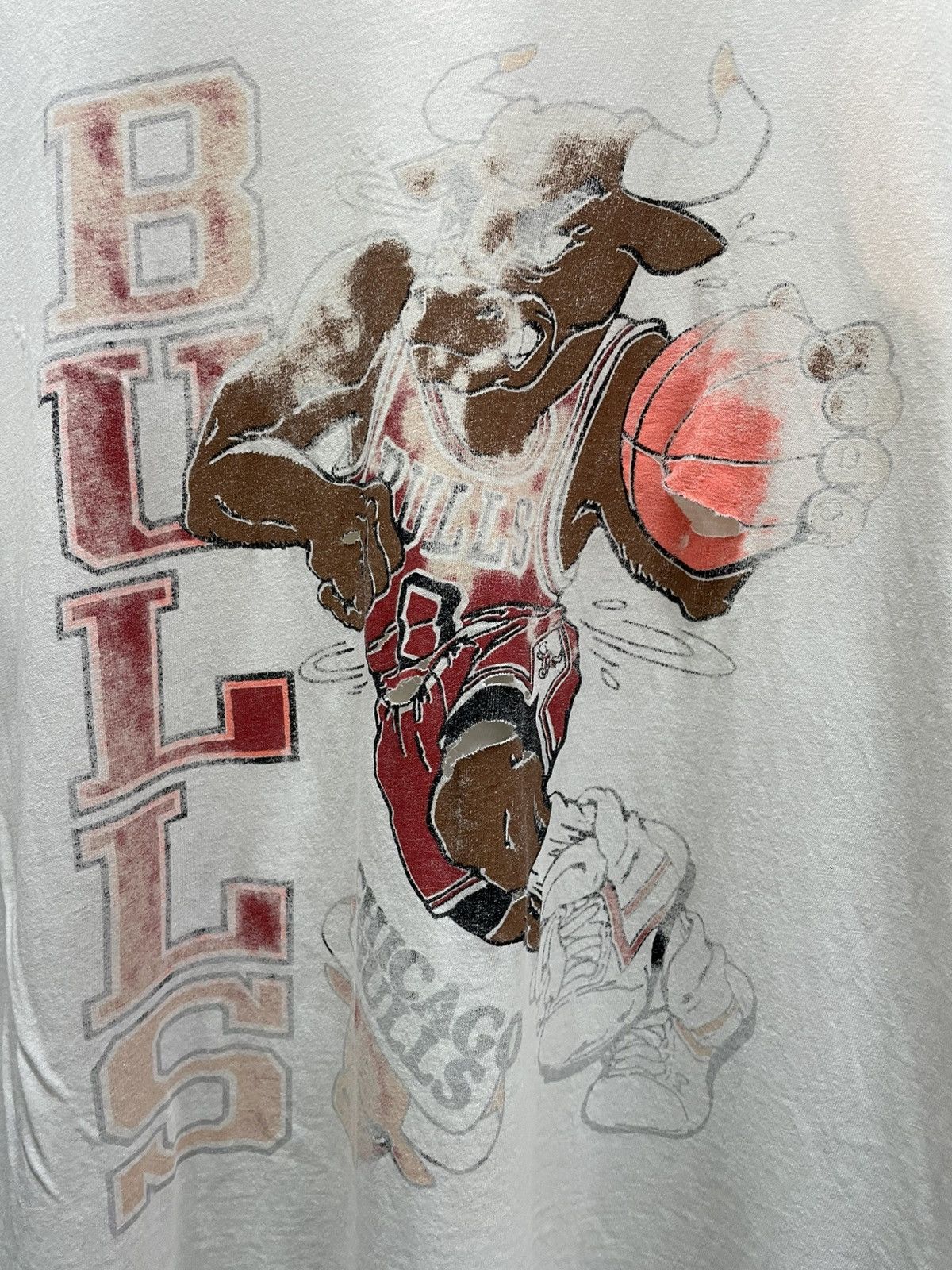 NBA Rare Chicago Bulls Size US XL / EU 56 / 4 - 3 Thumbnail