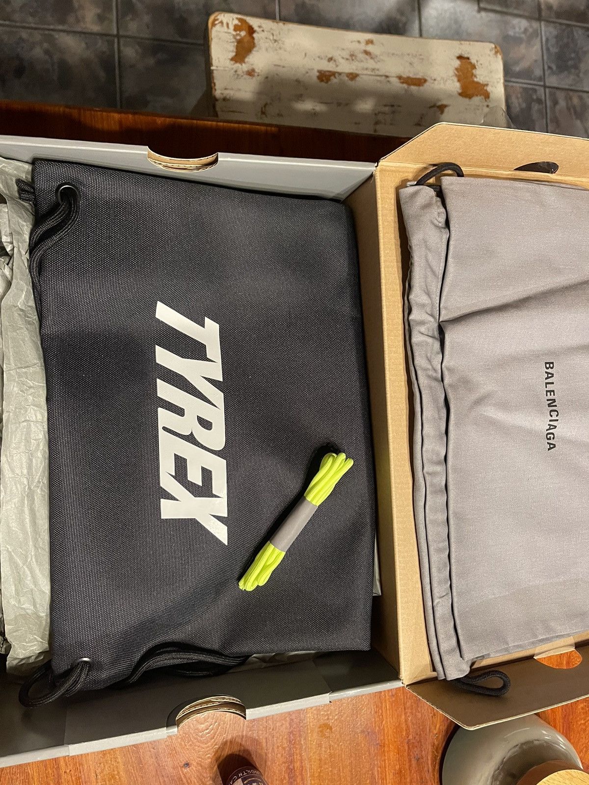 Balenciaga Balenciaga Tyrex lime green/yellow size 37 (7US) Size US 7 / EU 40 - 10 Thumbnail