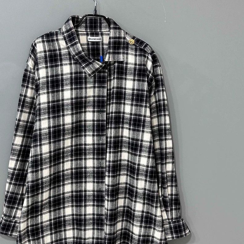 Balenciaga Classic Plaid Shirt by Balenciaga-2505 Size US M / EU 48-50 / 2 - 3 Thumbnail