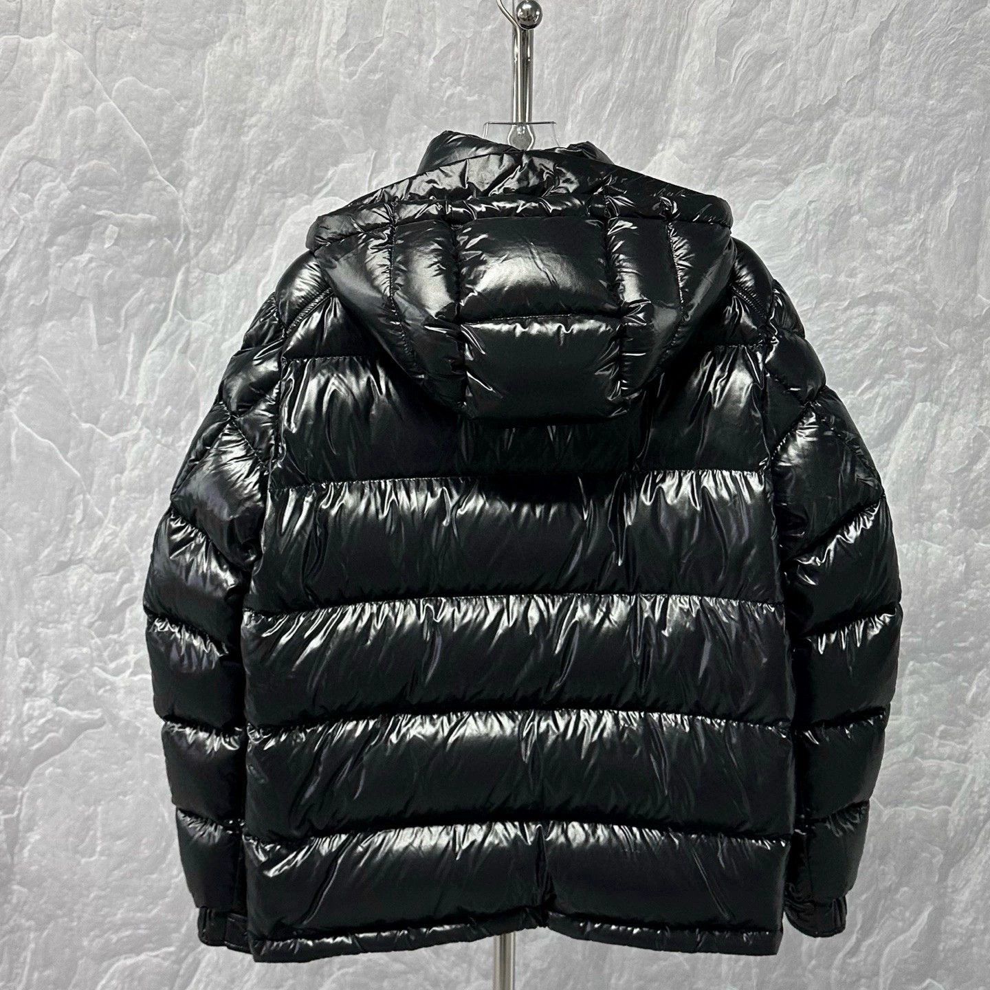 Moncler moncler maya hooded down jacket Size US L / EU 52-54 / 3 - 4 Thumbnail