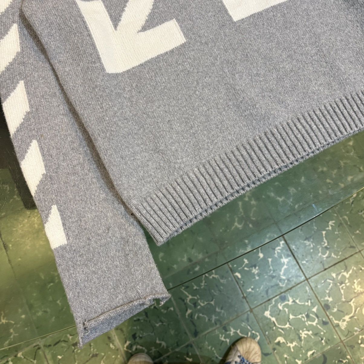 Off-White OFF WHITE LOGO KNITWEAR Size US M / EU 48-50 / 2 - 3 Thumbnail